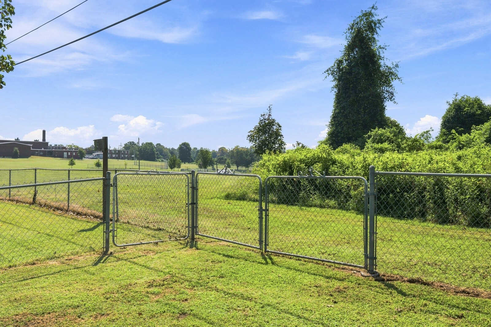 2439 Cabin Hill Rd, Nashville, TN 37214