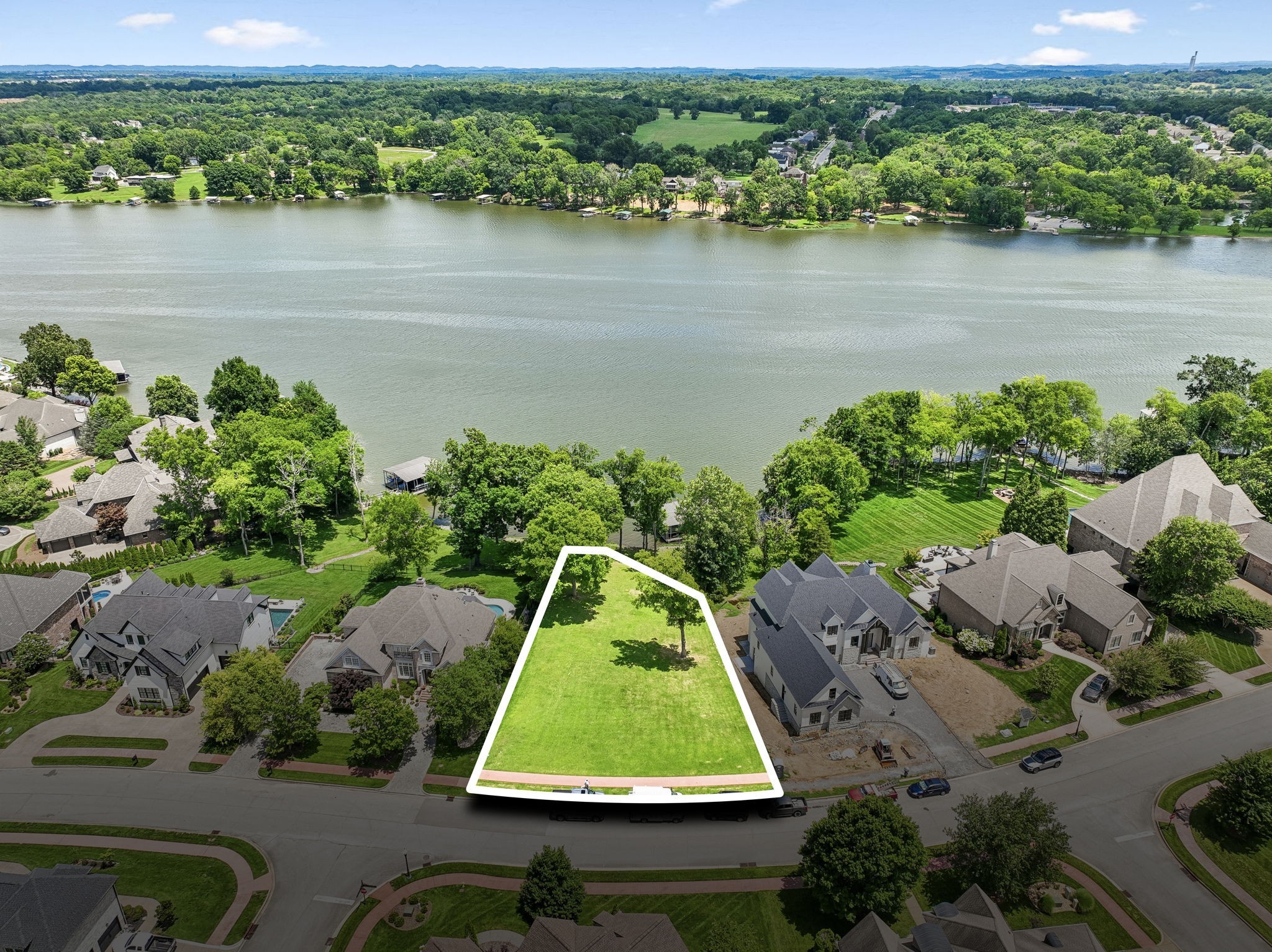 822 Plantation Way, Gallatin, TN 37066