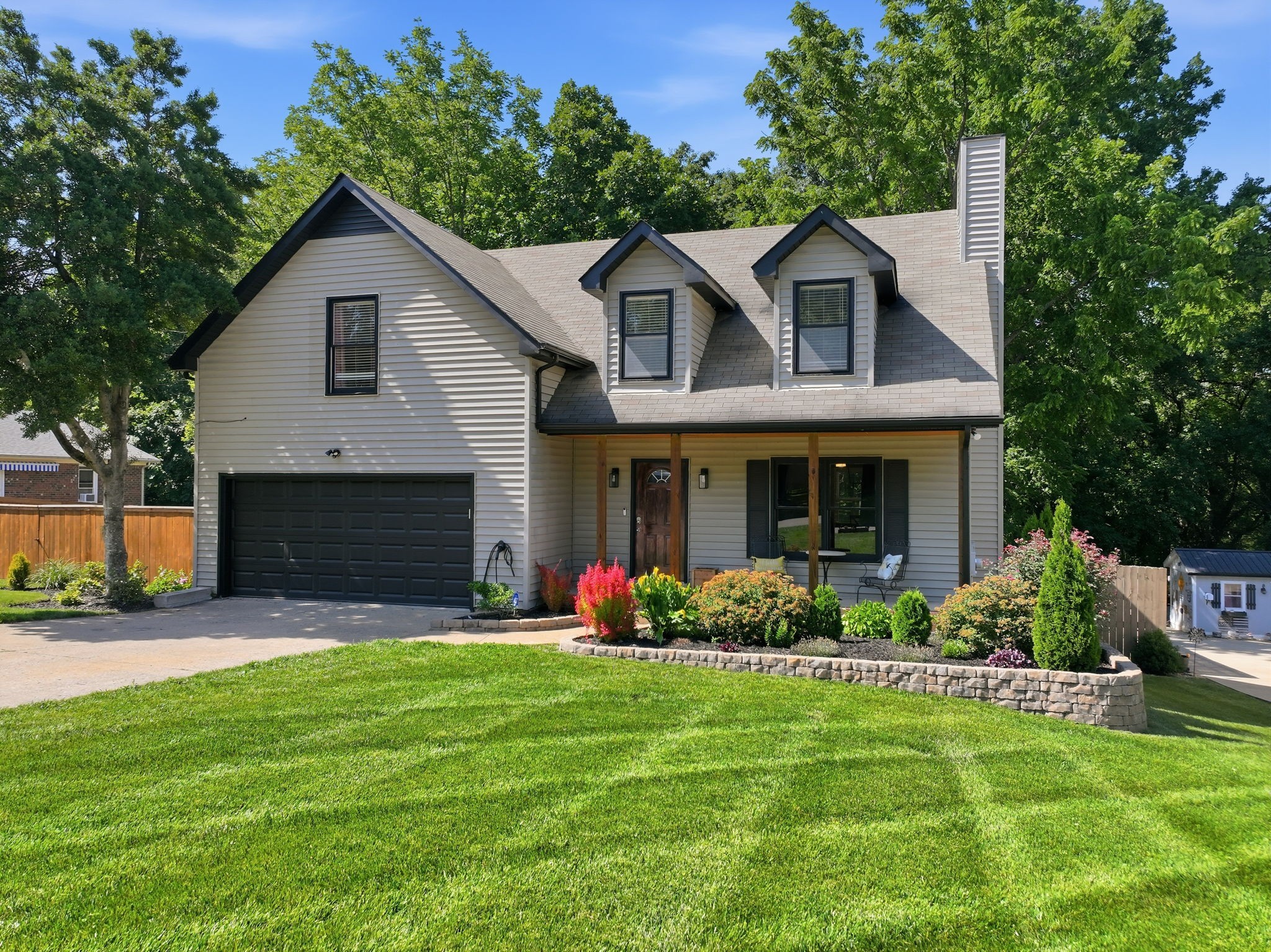 1348 Marymont Dr, Murfreesboro, TN 37129