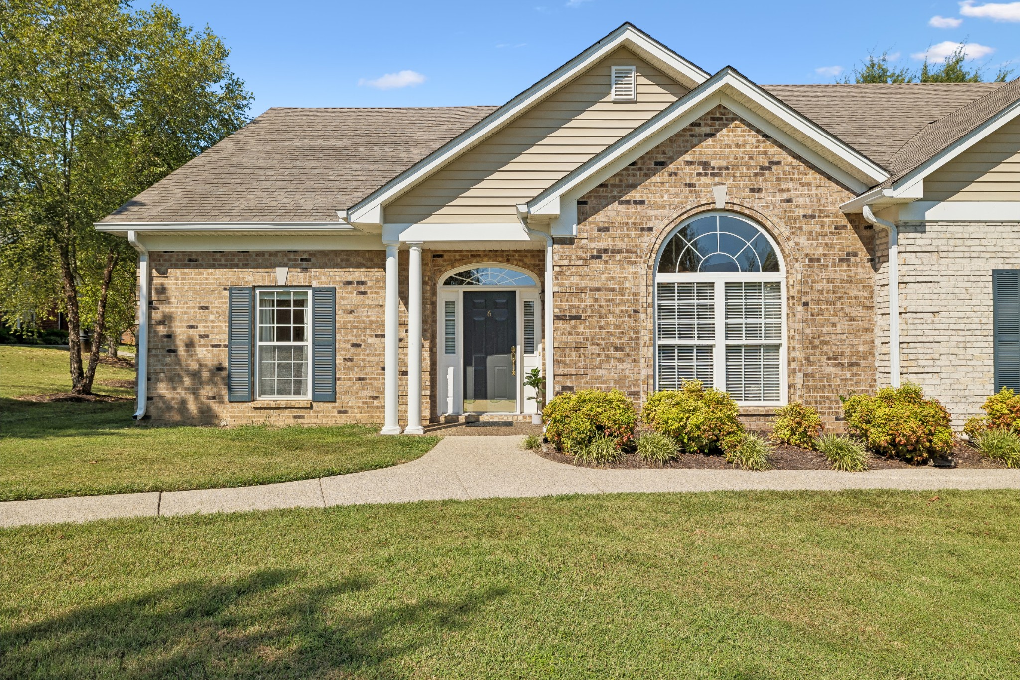 6 Donnell Ct, Lebanon, TN 37087