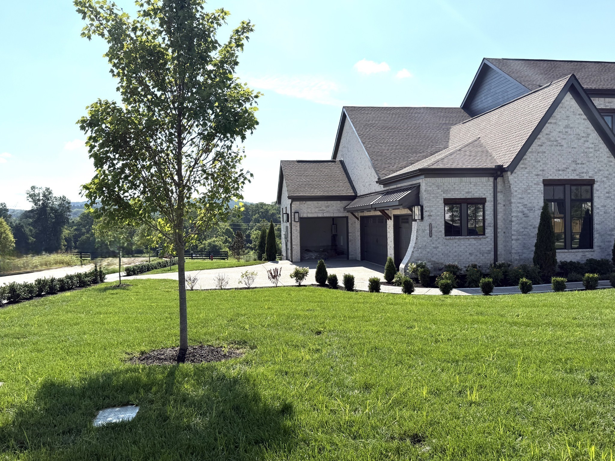 6108 St Charles Dr, Arrington, TN 37014