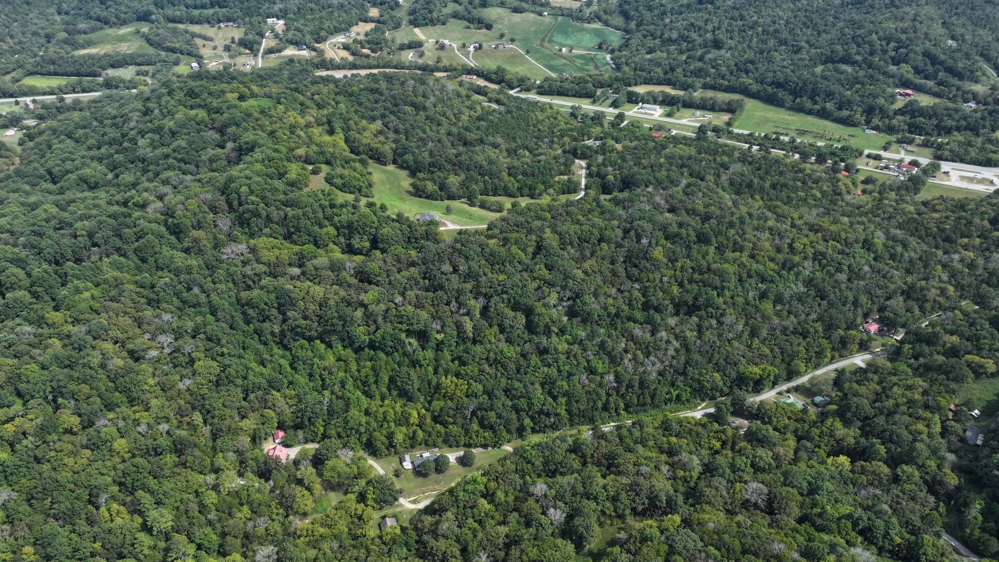 0 Haze Hyde Hollow Rd, Bethpage, TN 37022