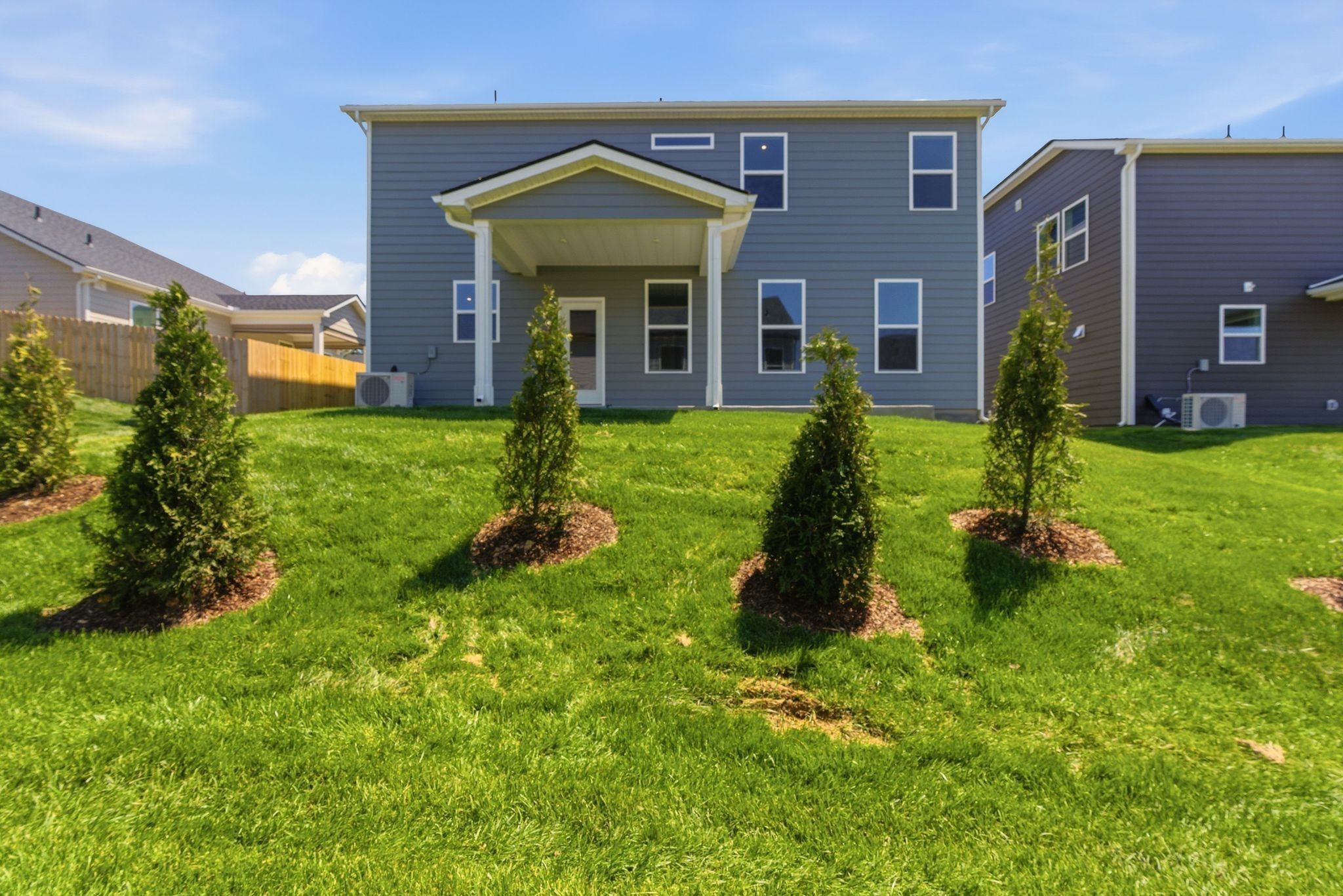1235 Wallace Way E, Hermitage, TN 37076