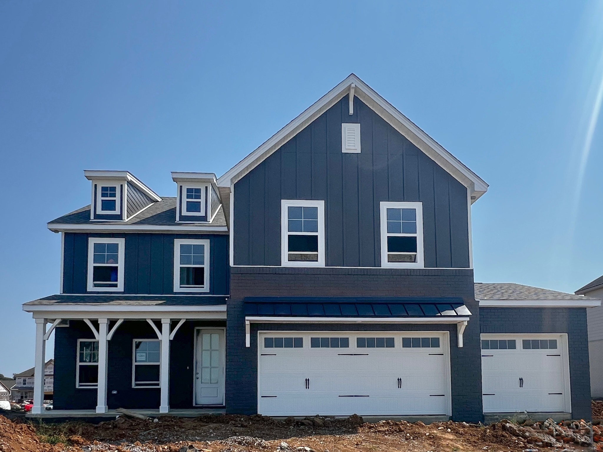 2405 Chase Bend Ct, Columbia, TN 38401