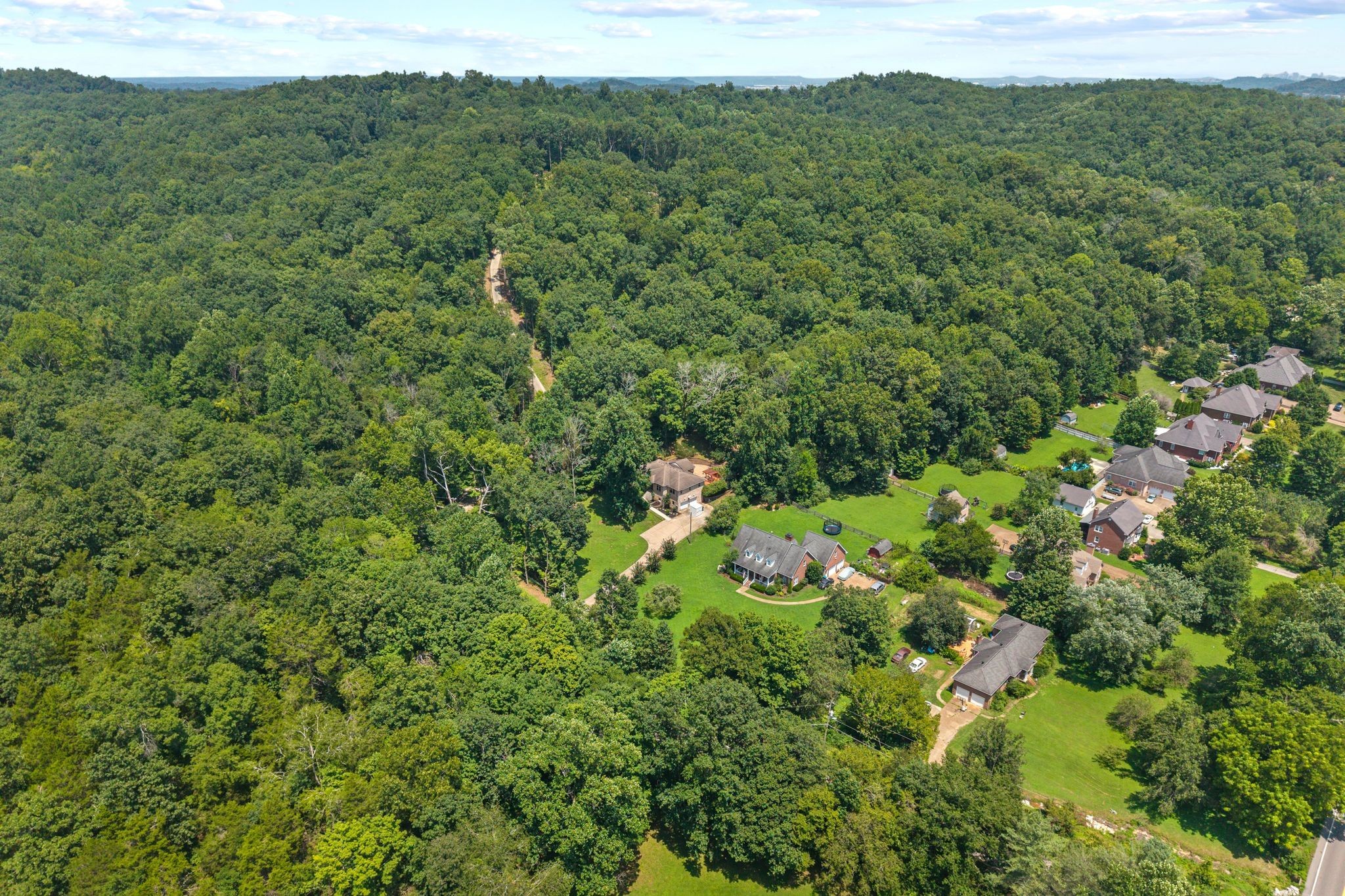8008 Quail Creek Rd, Nashville, TN 37221