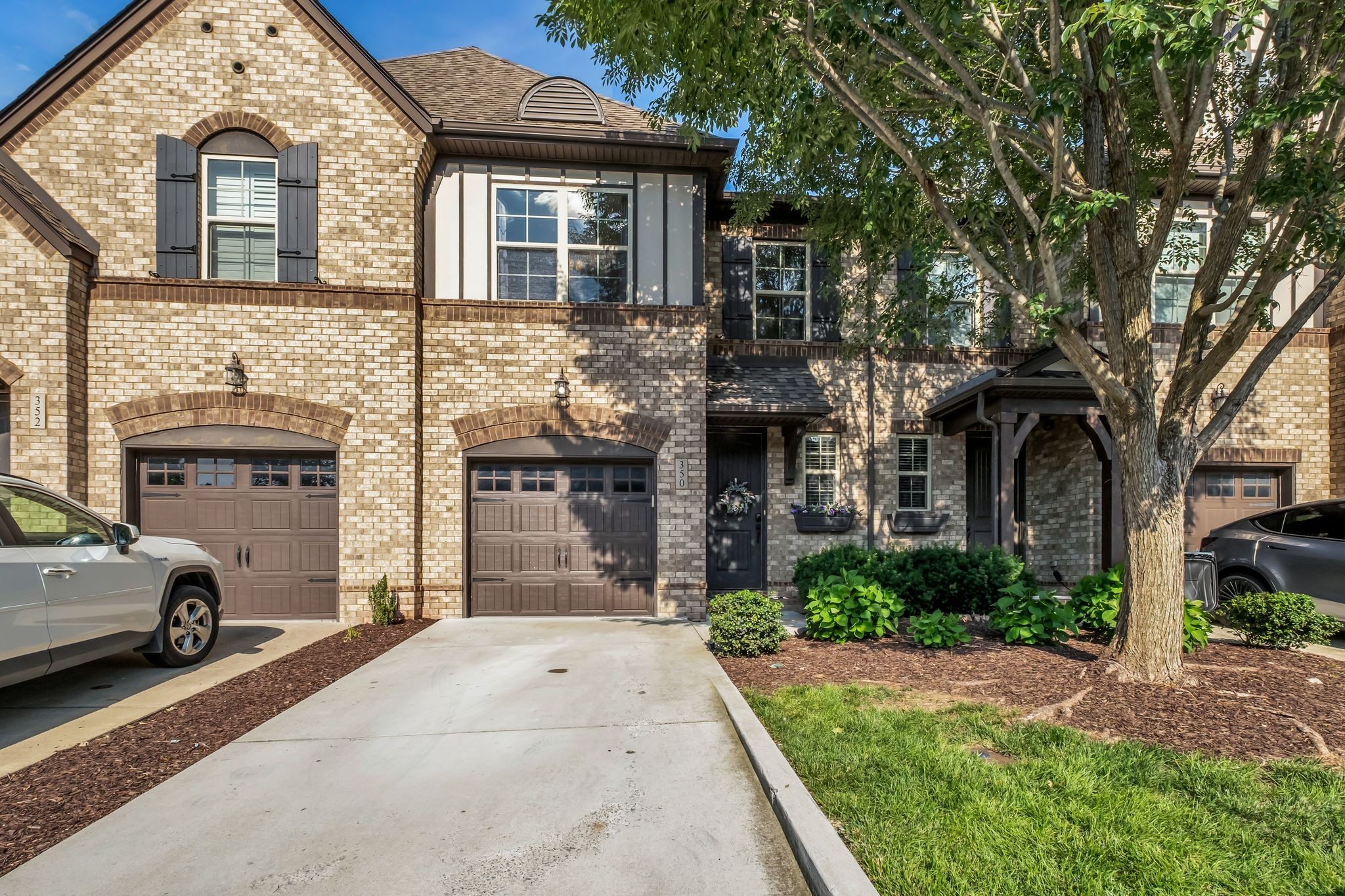 350 Coronado Pvt Cir, Hendersonville, TN 37075