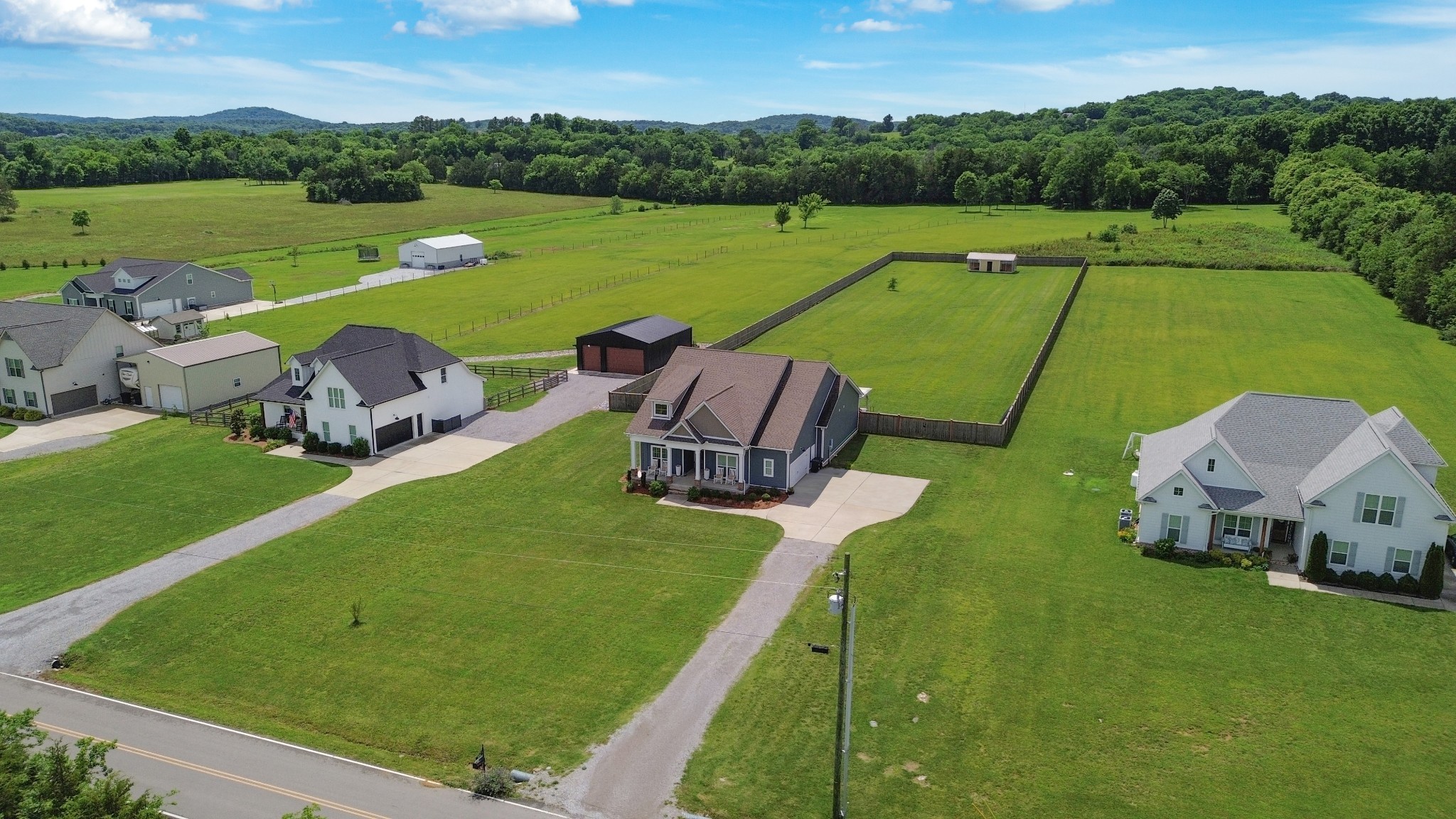 7890 Poplar Hill Rd, Watertown, TN 37184