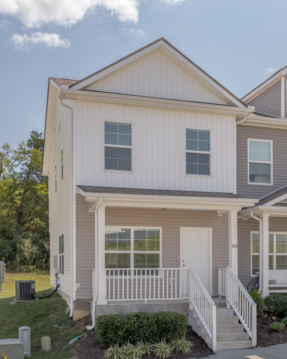 326 Kristen Ct, Columbia, TN 38401