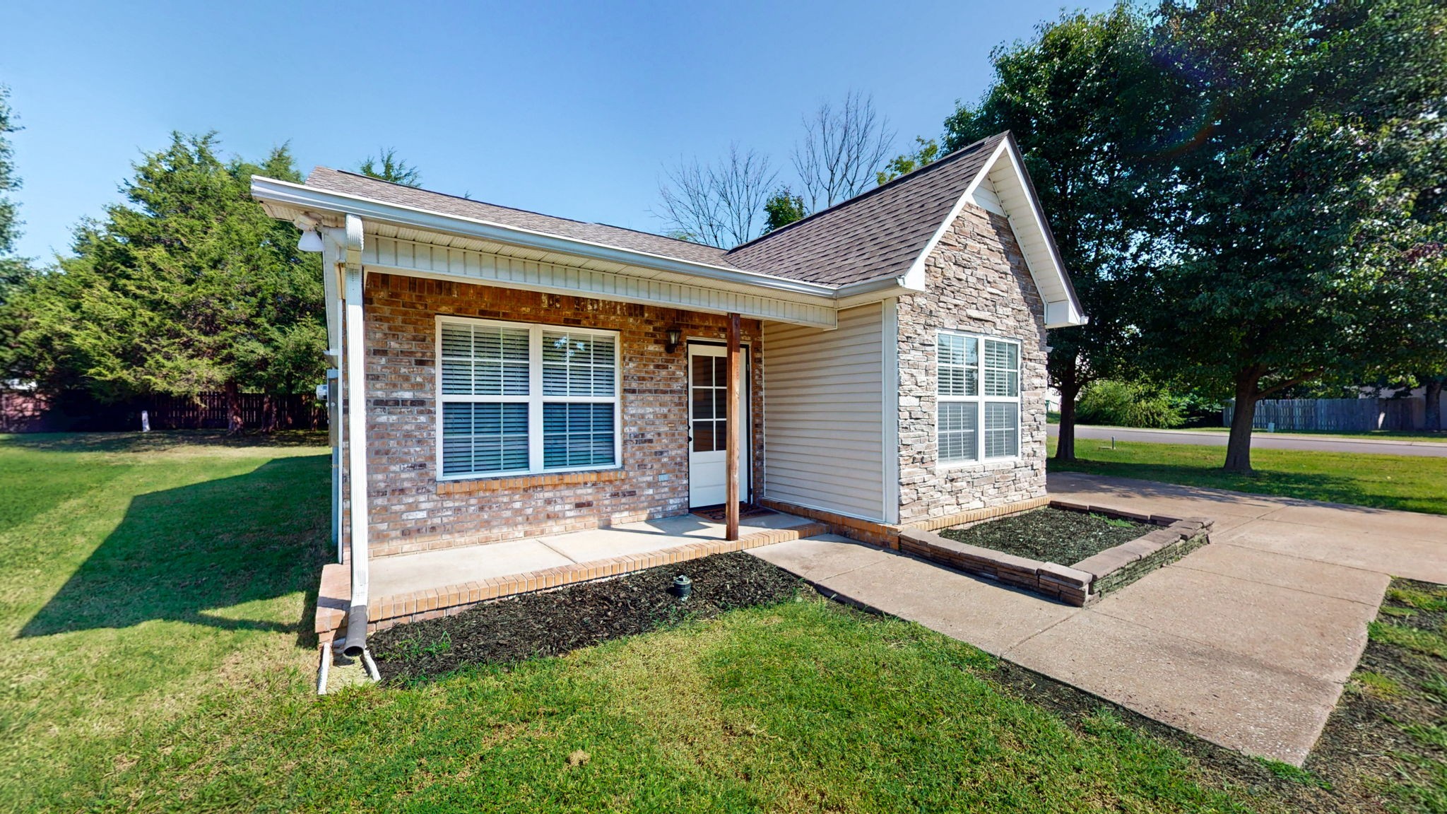 2027 Golden Ct, Spring Hill, TN 37174