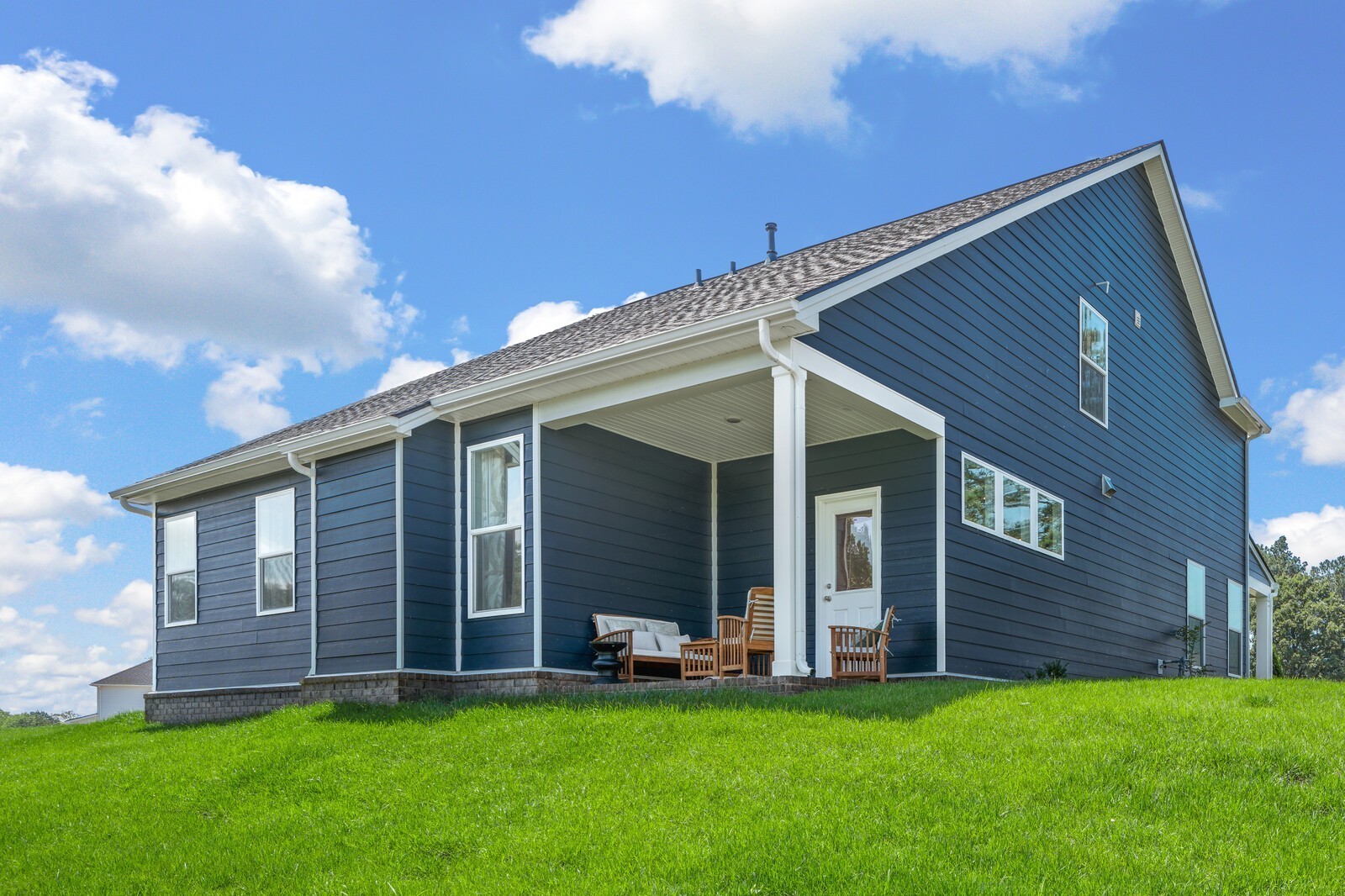 2417 Boger Dr, White House, TN 37188