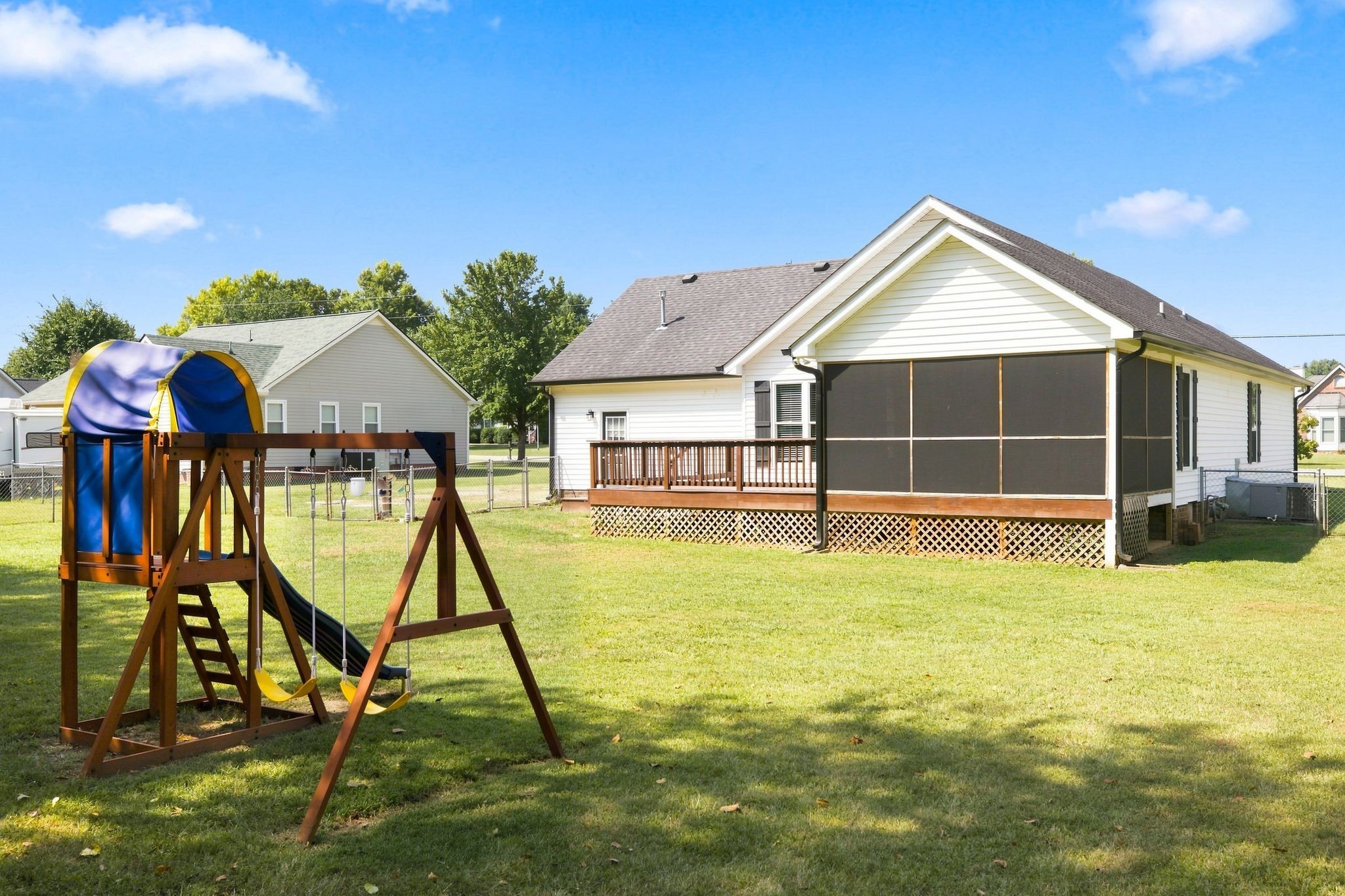 3419 Howard Rd, Murfreesboro, TN 37127