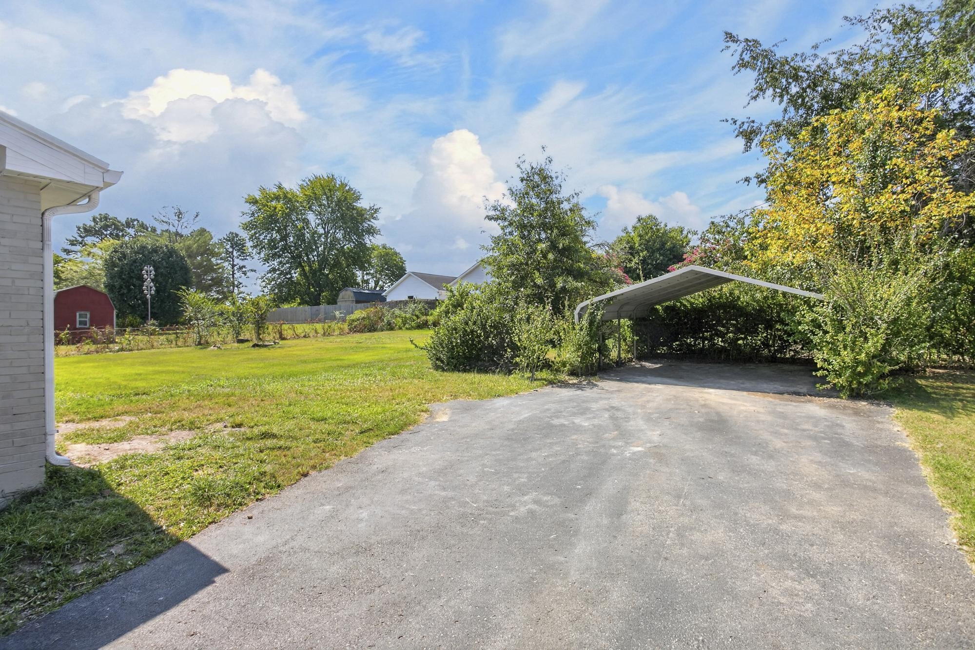 2202 Lynwood Dr, Greenbrier, TN 37073