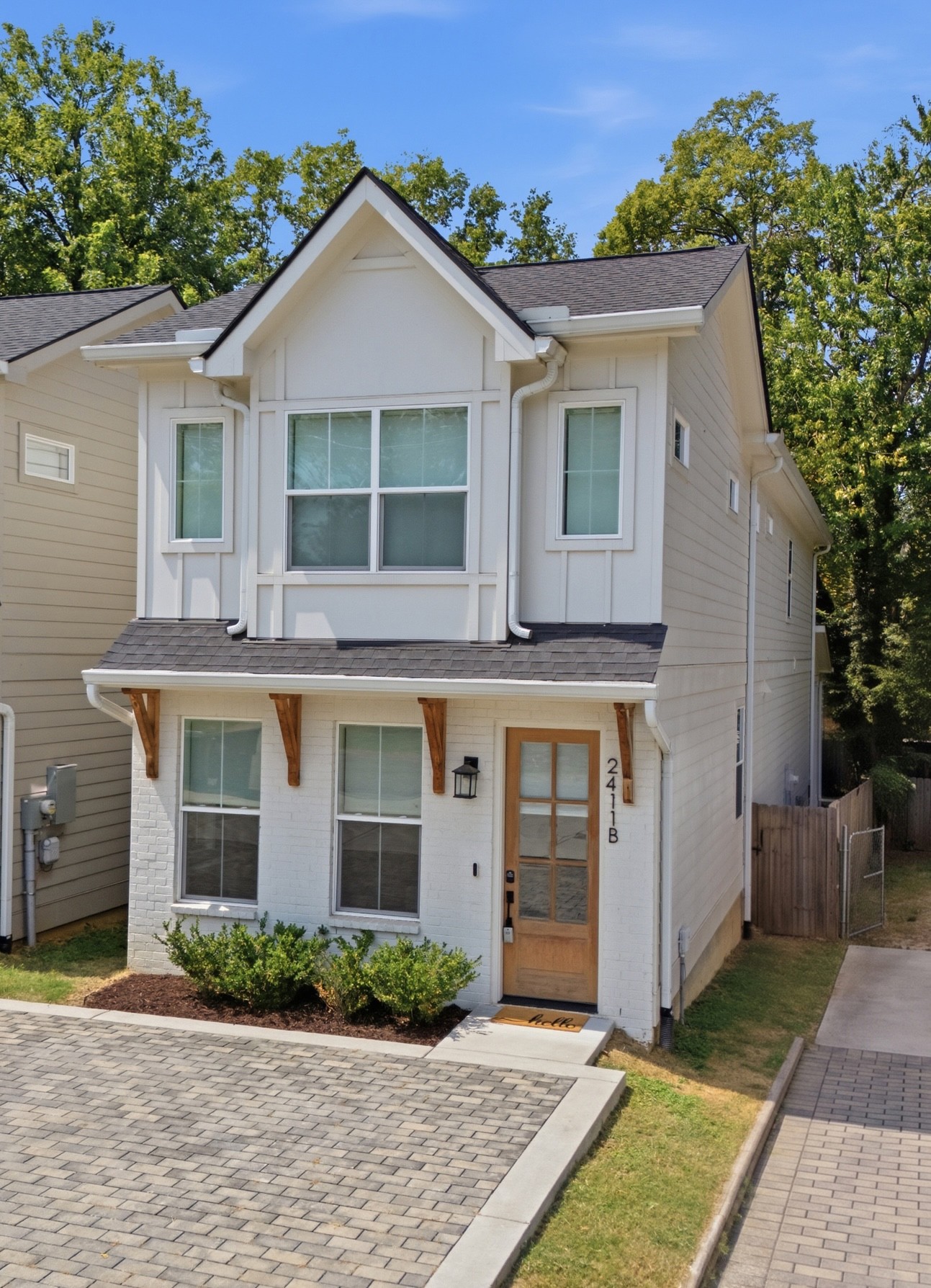 2411 N 16th St #B, Nashville, TN 37206