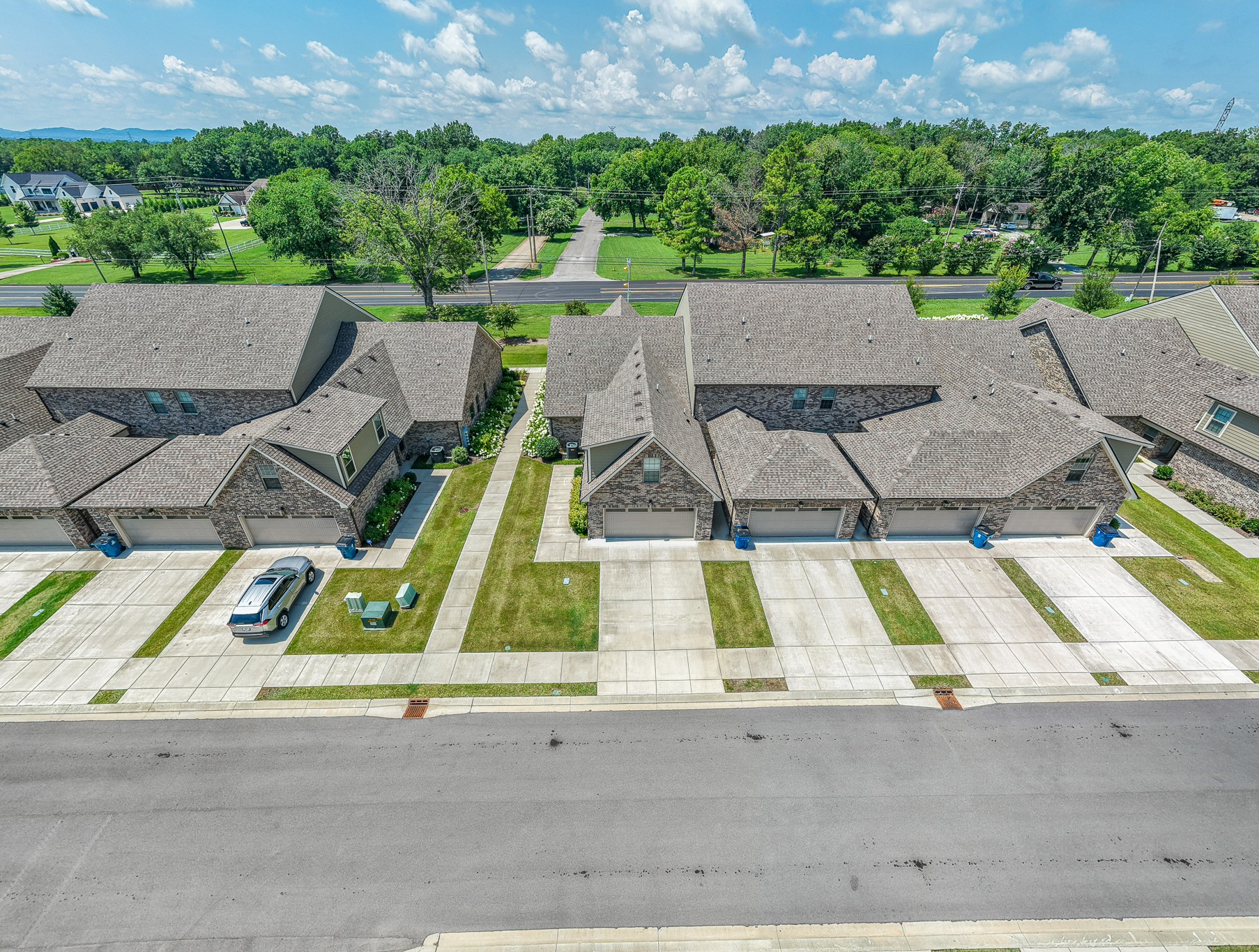 5610 Maples Retreat Dr, Murfreesboro, TN 37127
