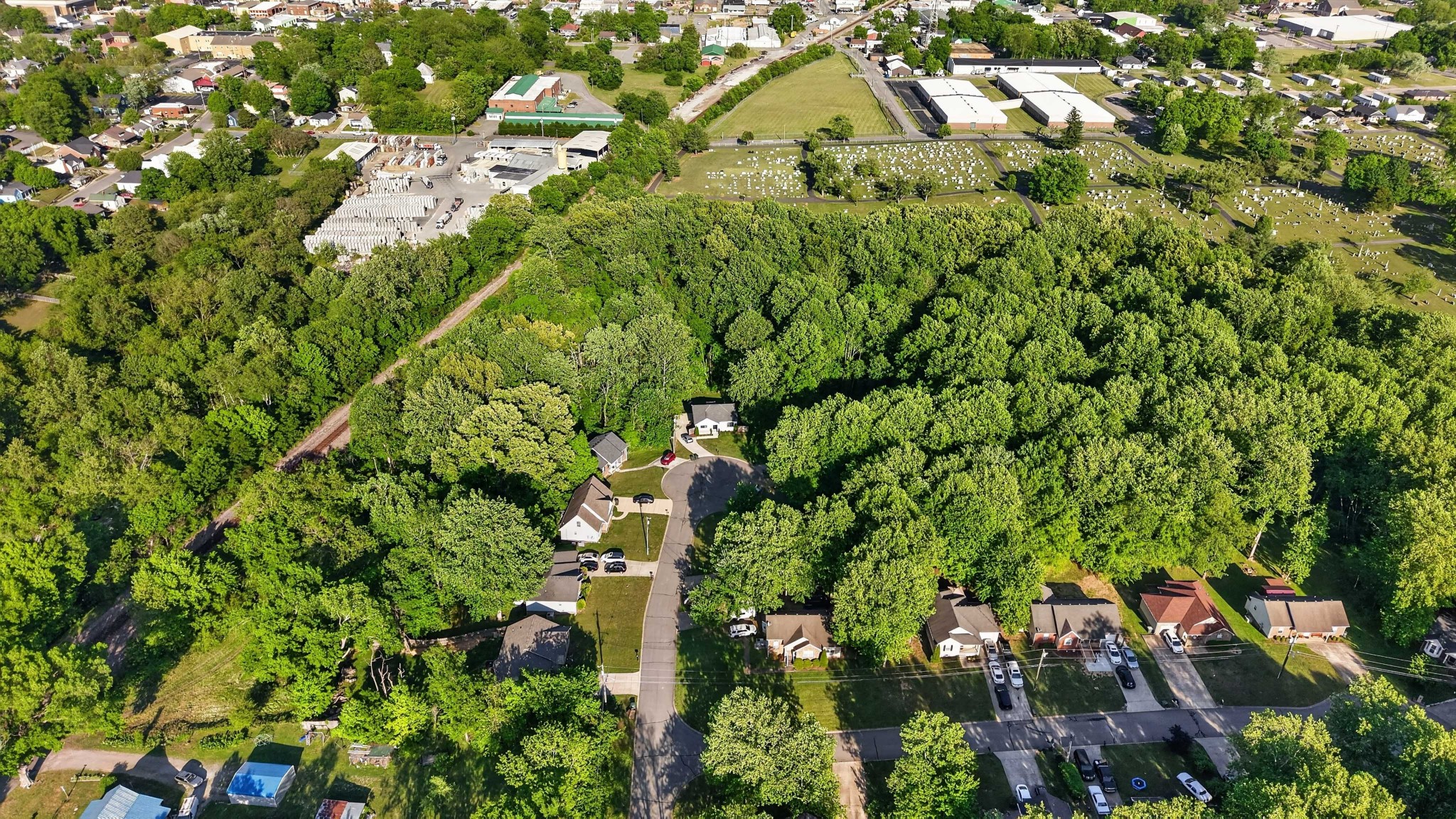212 Juanita Dr, Springfield, TN 37172