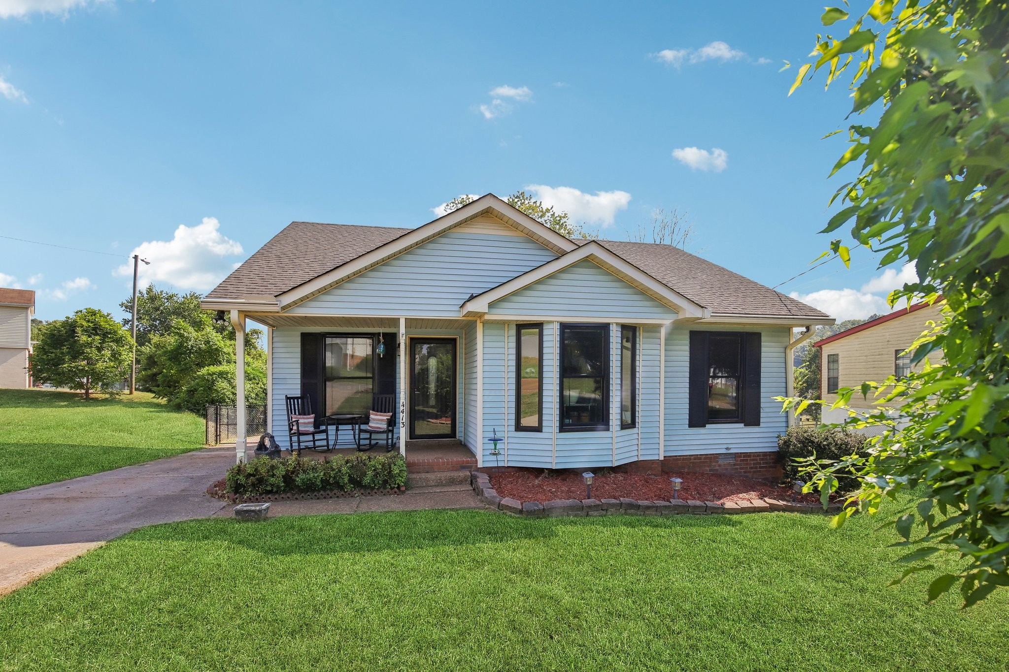4413 Falling Leaf Ln, Nashville, TN 37207