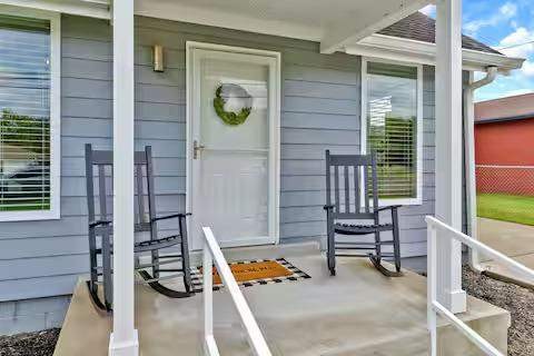 209 Campus Dr, Hendersonville, TN 37075