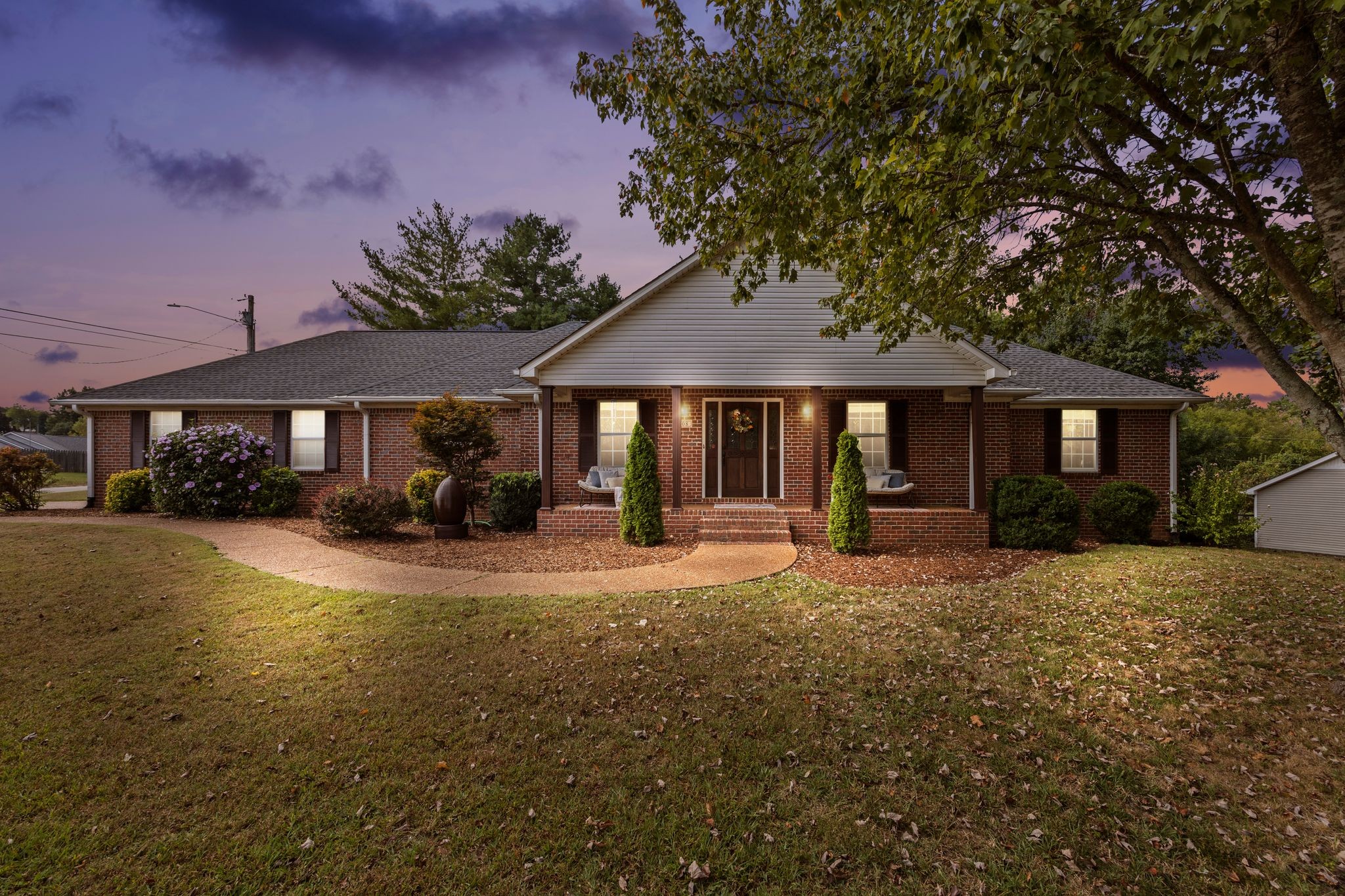 1508 Creekstone Dr, Columbia, TN 38401