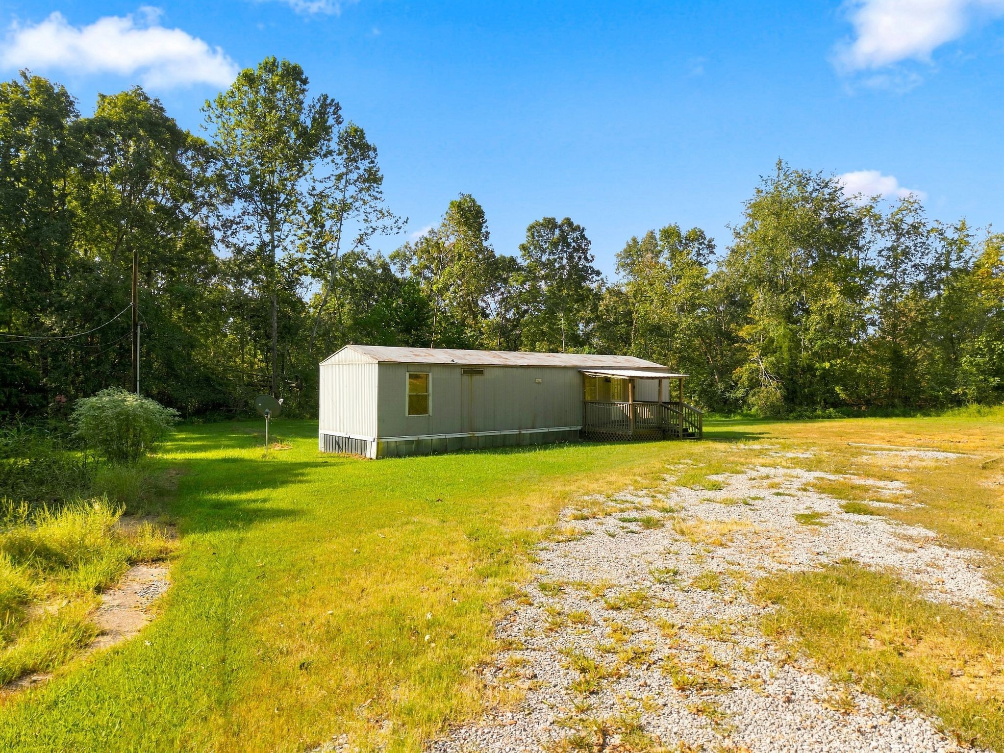161 Oaktree Ln, Dickson, TN 37055