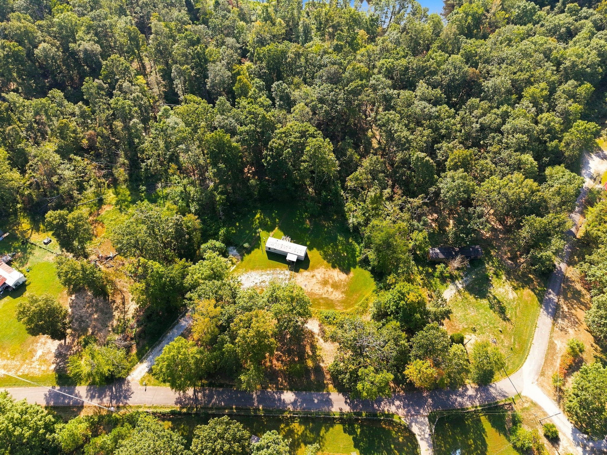 161 Oaktree Ln, Dickson, TN 37055