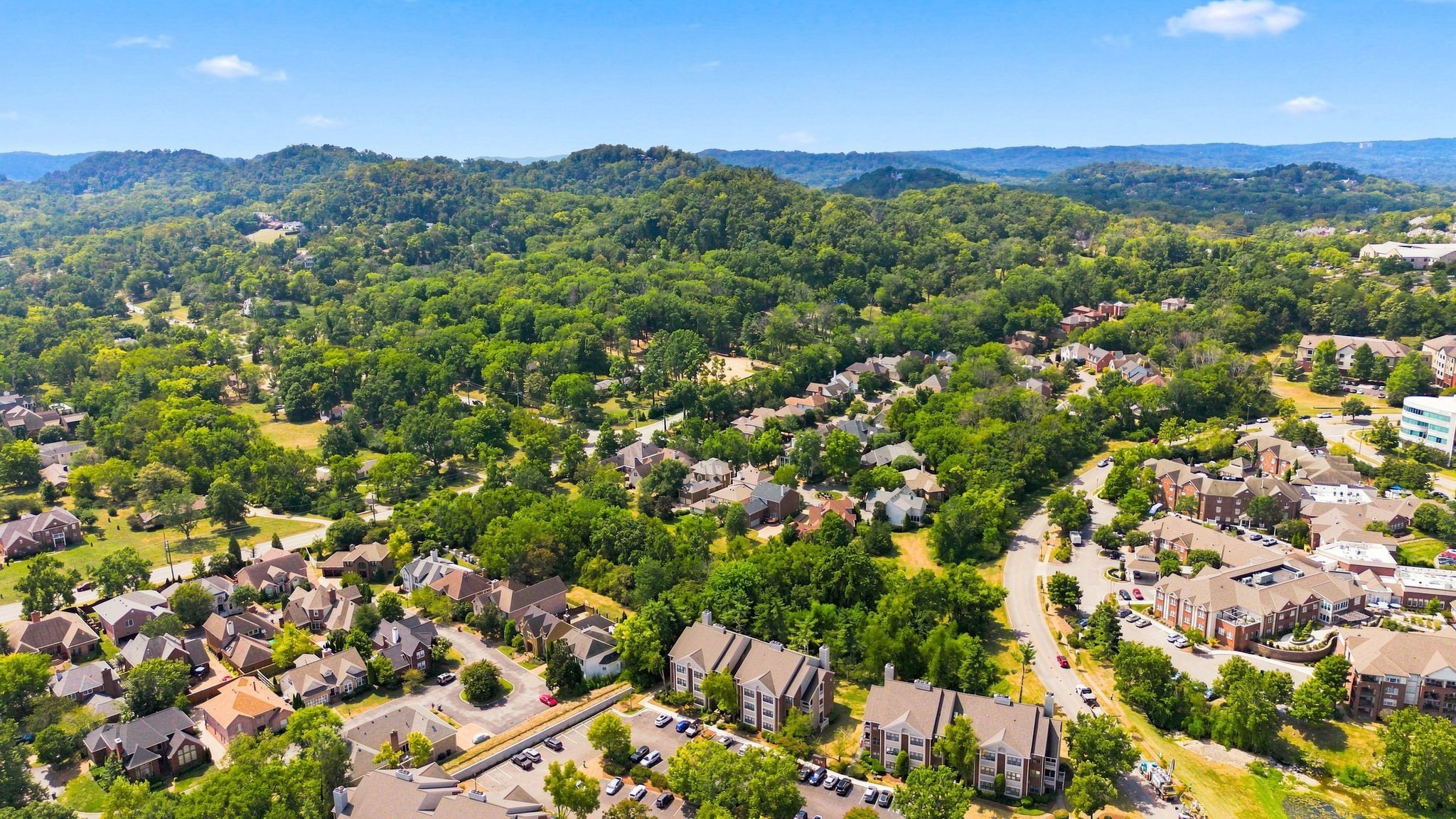207 Ashlawn Ct, Nashville, TN 37215