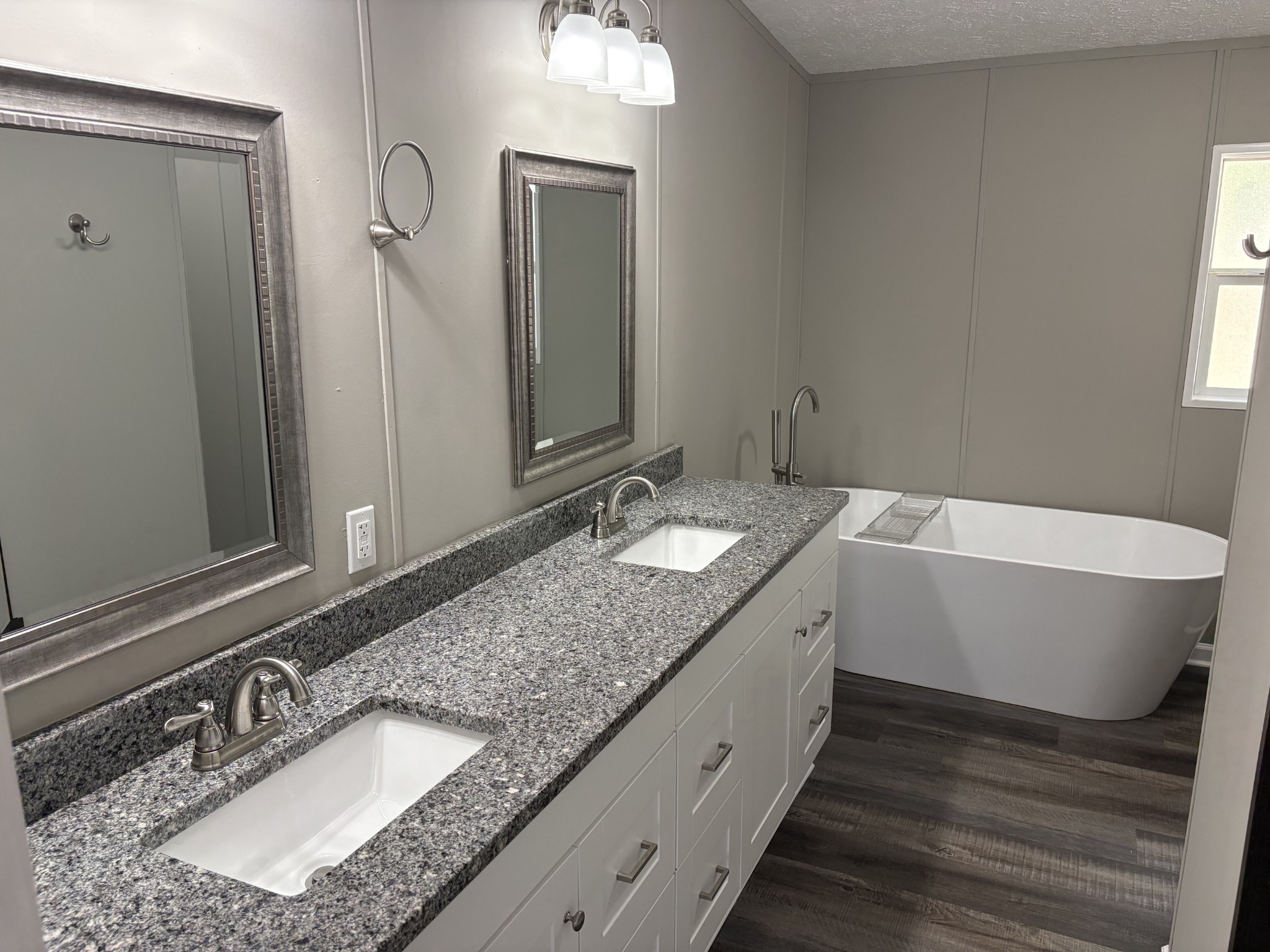 398 Hiwassee Rd, Lebanon, TN 37087