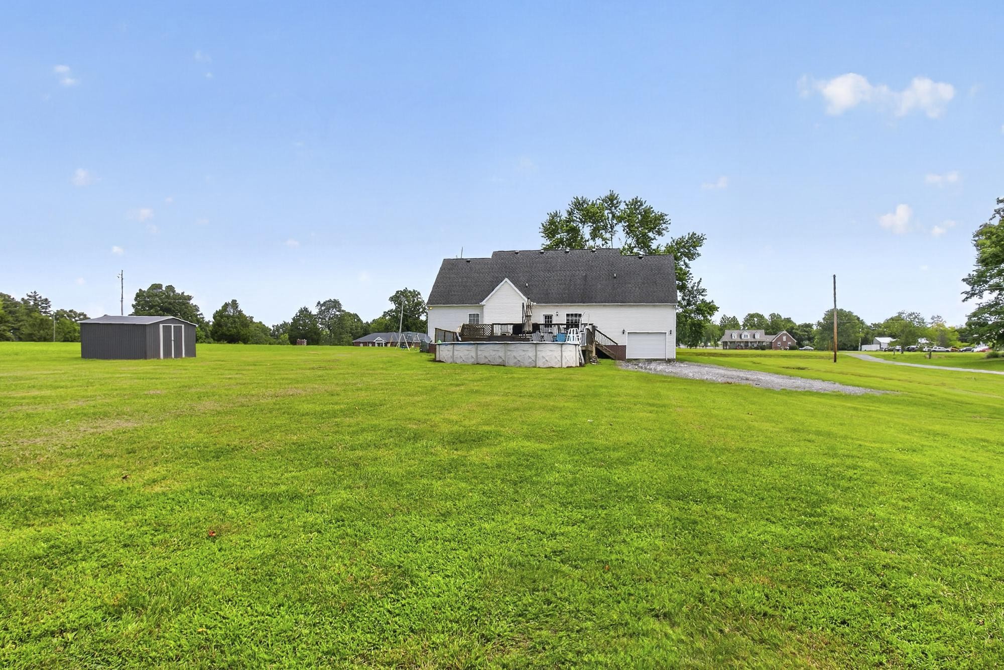2558 S Mount Pleasant Rd, Greenbrier, TN 37073