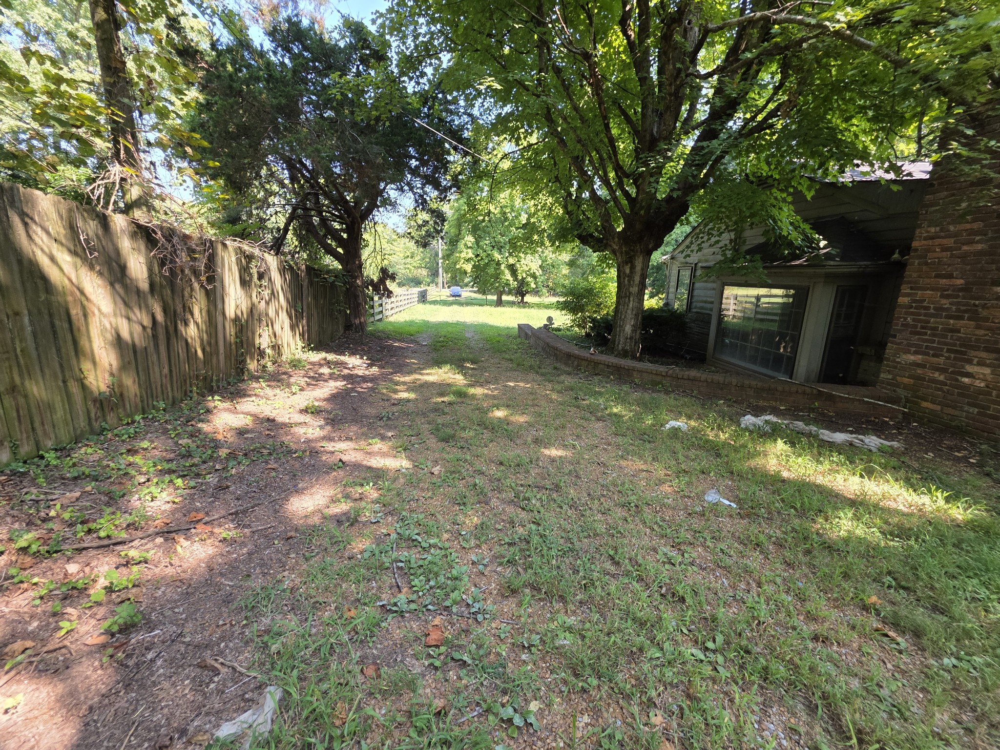 285 Haywood Ln, Nashville, TN 37211