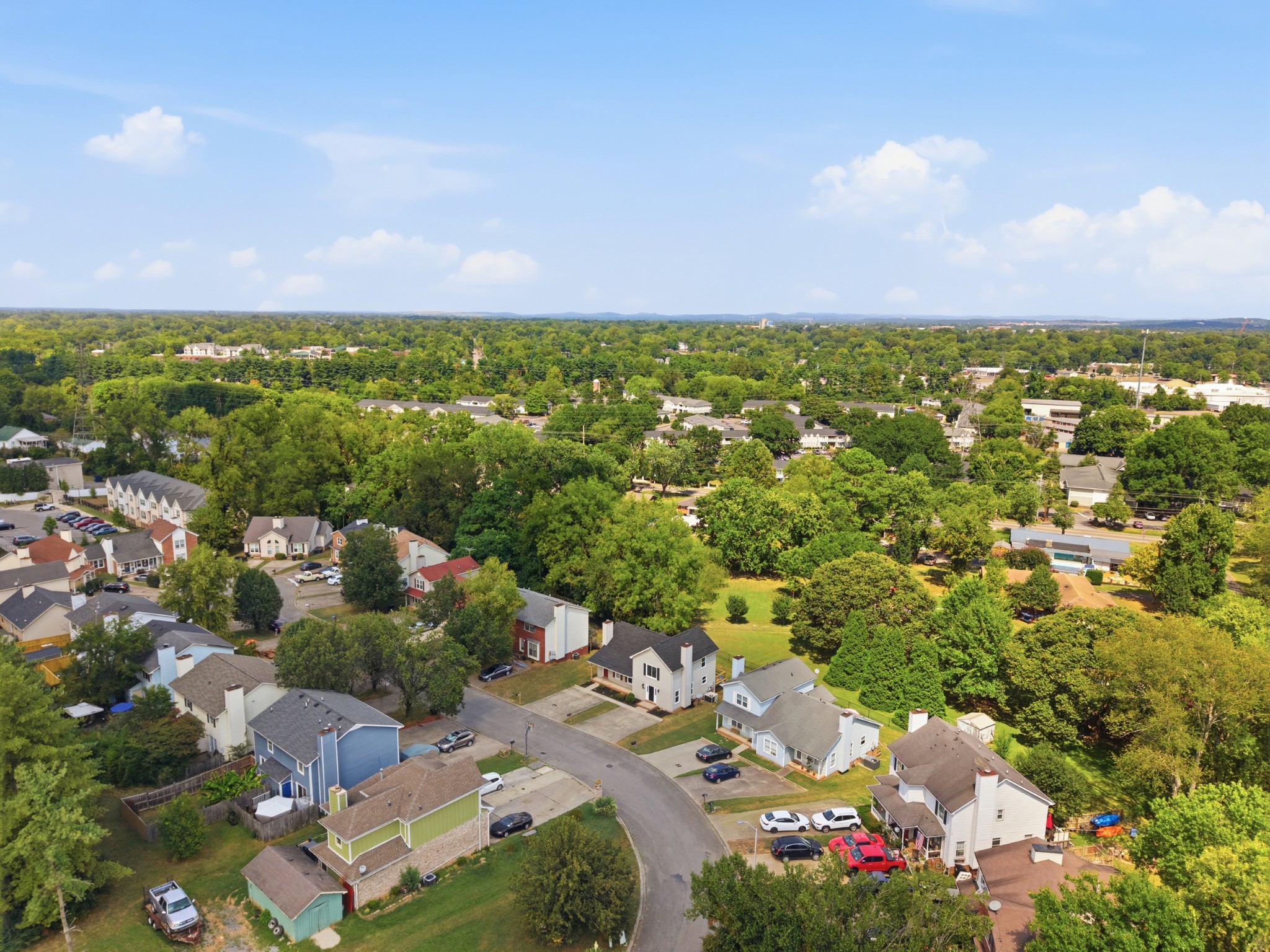 1035 Silver Point Dr, Murfreesboro, TN 37130