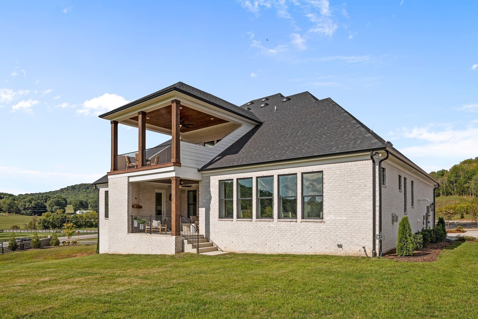 111 Cedarstone Dr, Mount Juliet, TN 37122