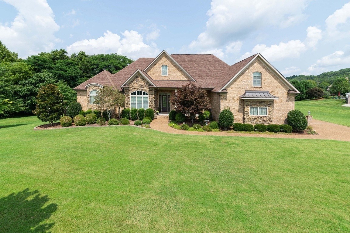 2534 Belle Brook Dr, Franklin, TN 37067
