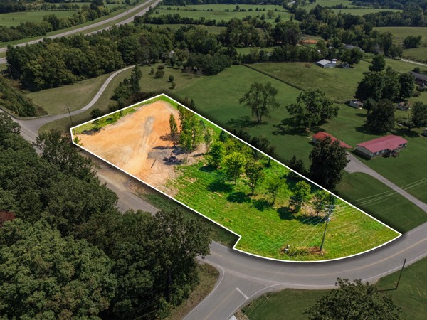 7468 Deer Ridge Rd, Primm Springs, TN 38476