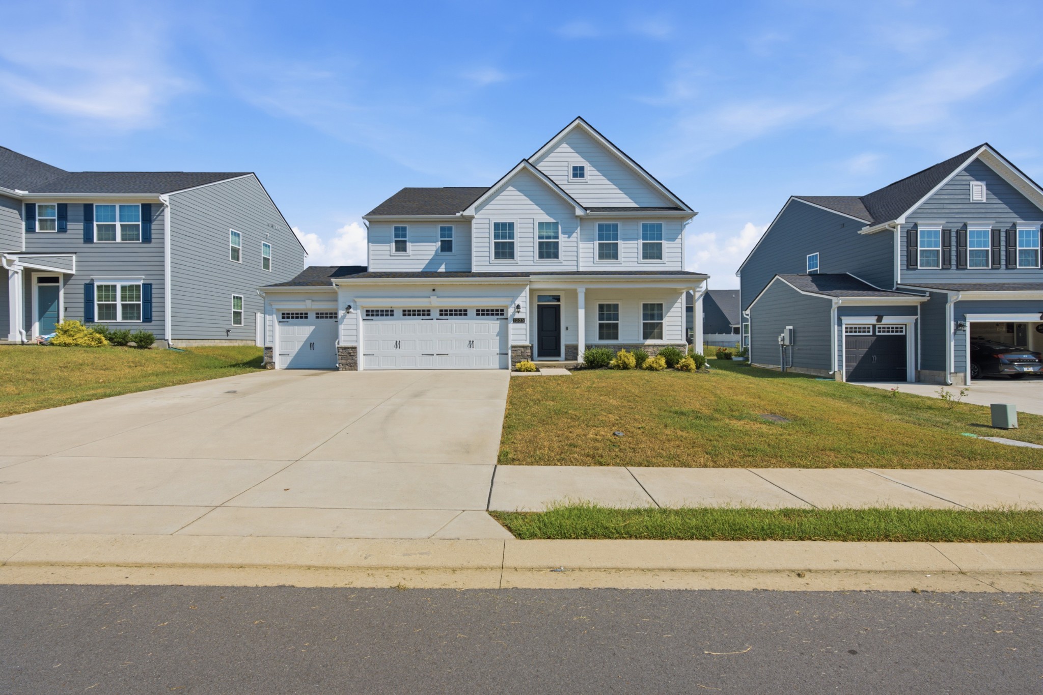1525 Repton Rd, Smyrna, TN 37167