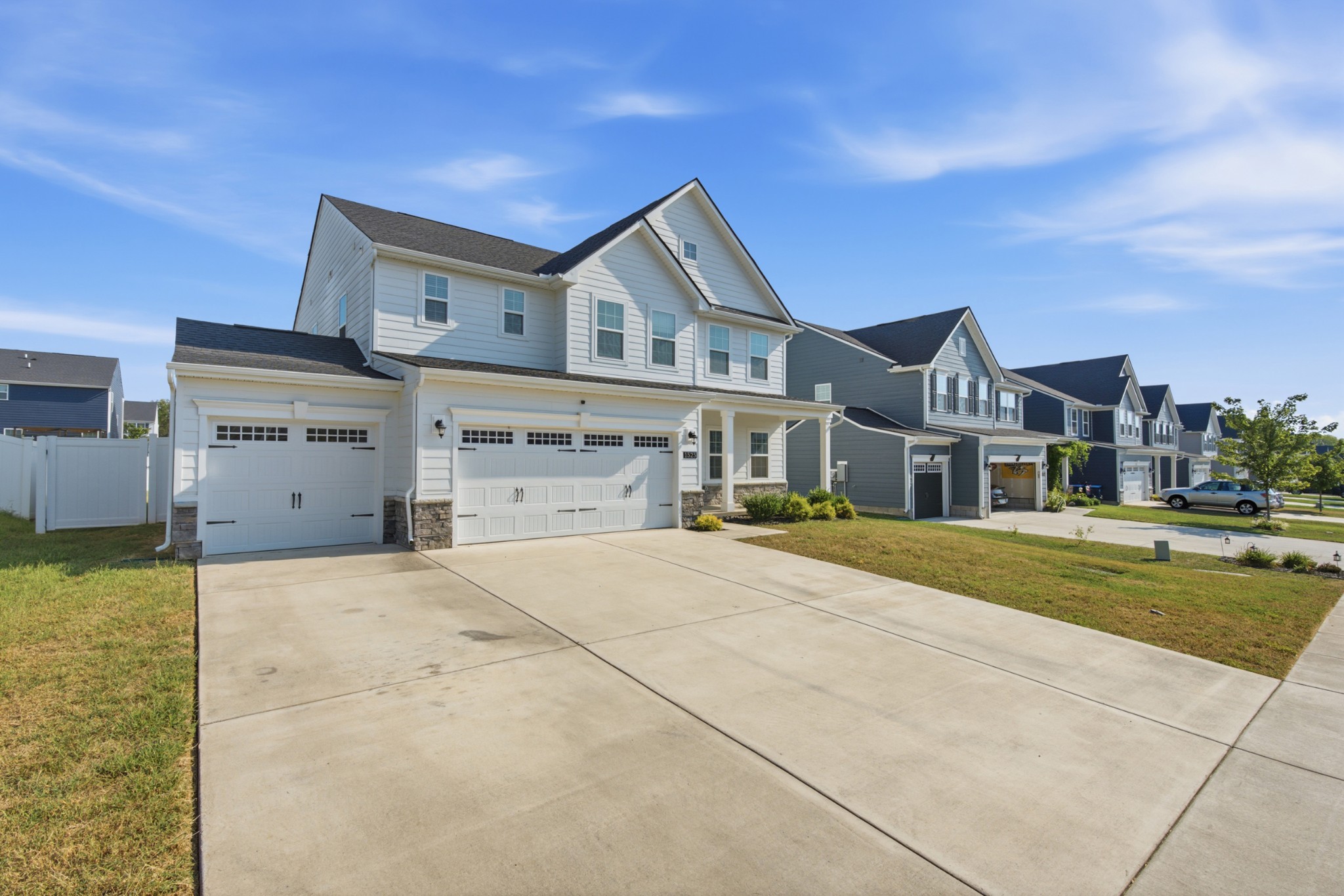 1525 Repton Rd, Smyrna, TN 37167