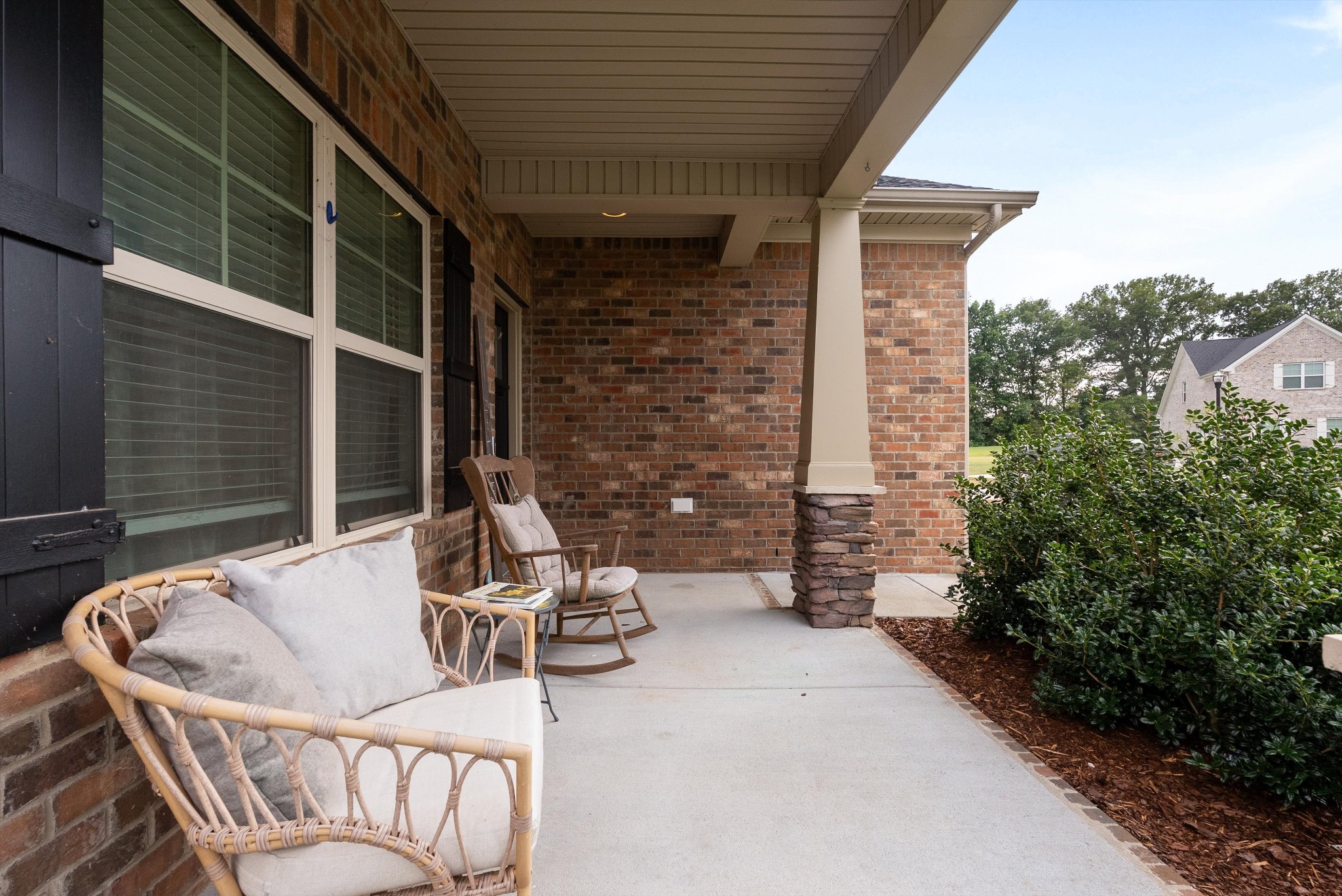 611 Hawkeye Ct, Eagleville, TN 37060