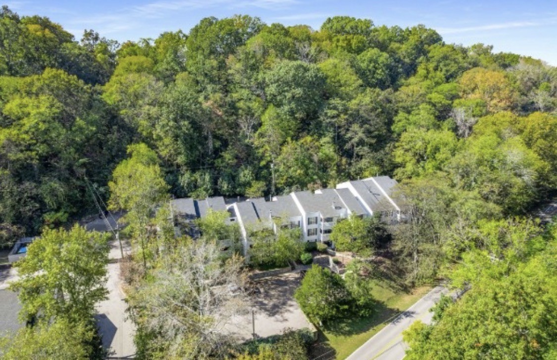 402 Post Creek Rd, Nashville, TN 37221
