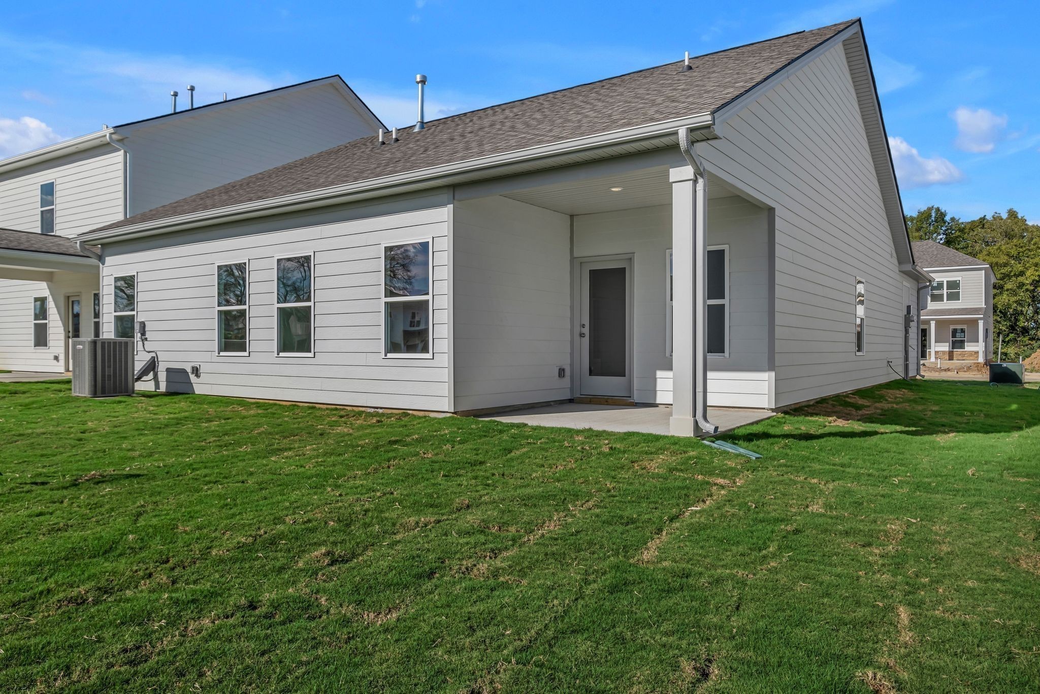 520 Charing Cross, Lebanon, TN 37087
