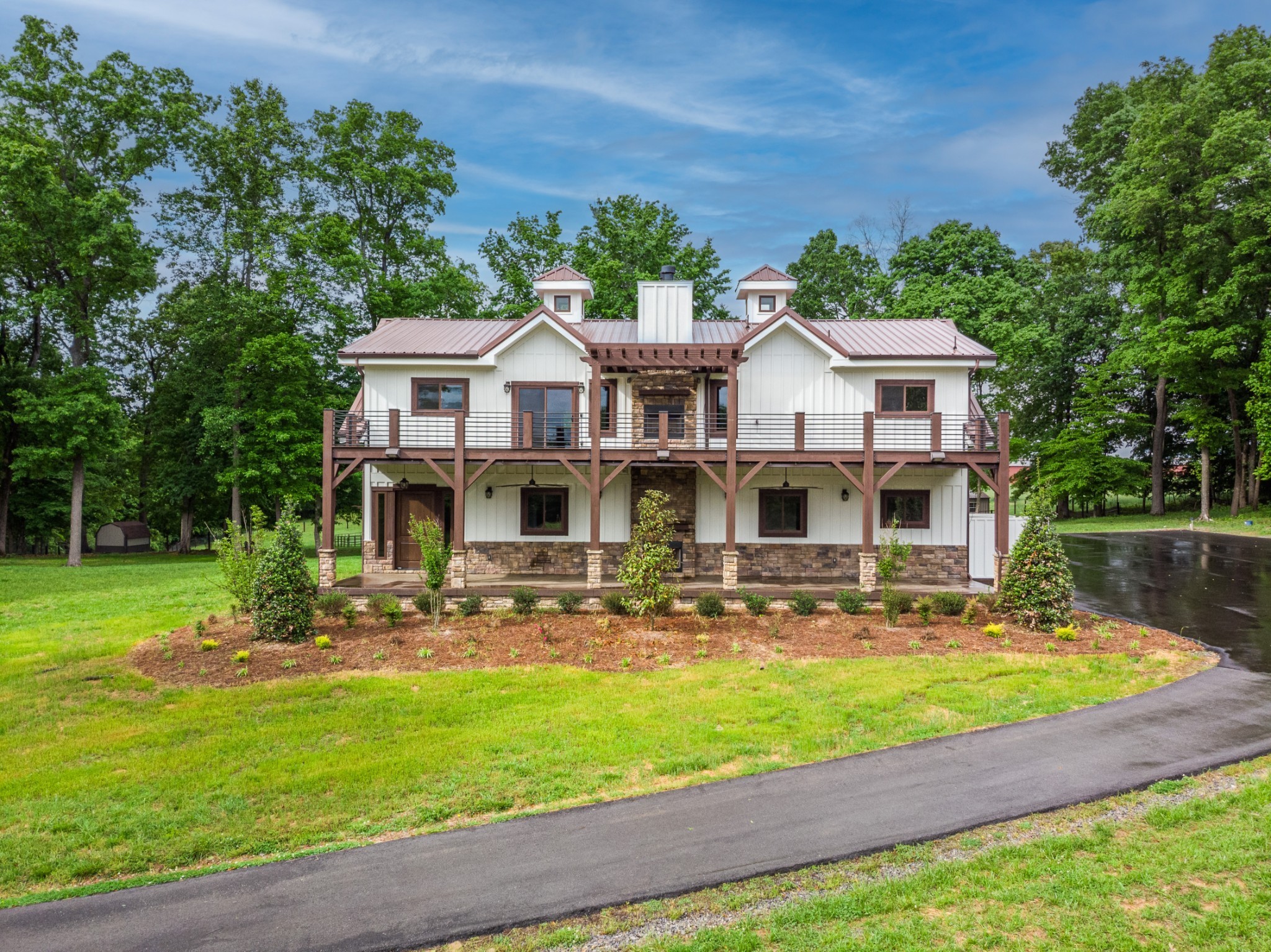 1224 Hangar Rd, Springfield, TN 37172