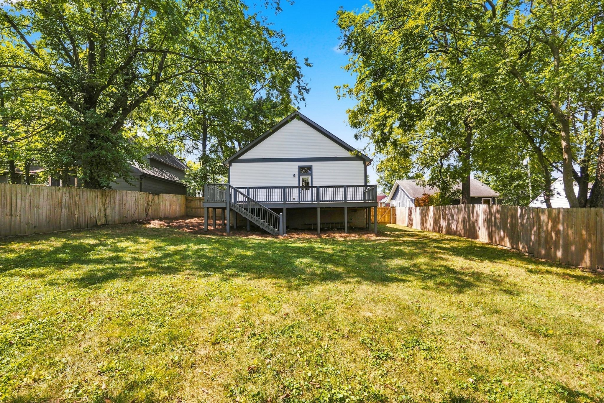 1213B N 7th St, Nashville, TN 37207