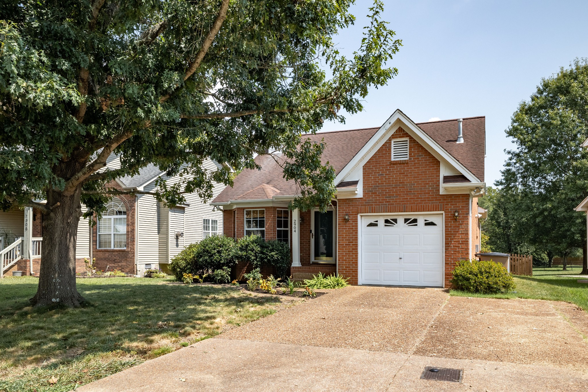 2904 River Bend Dr, Nashville, TN 37214