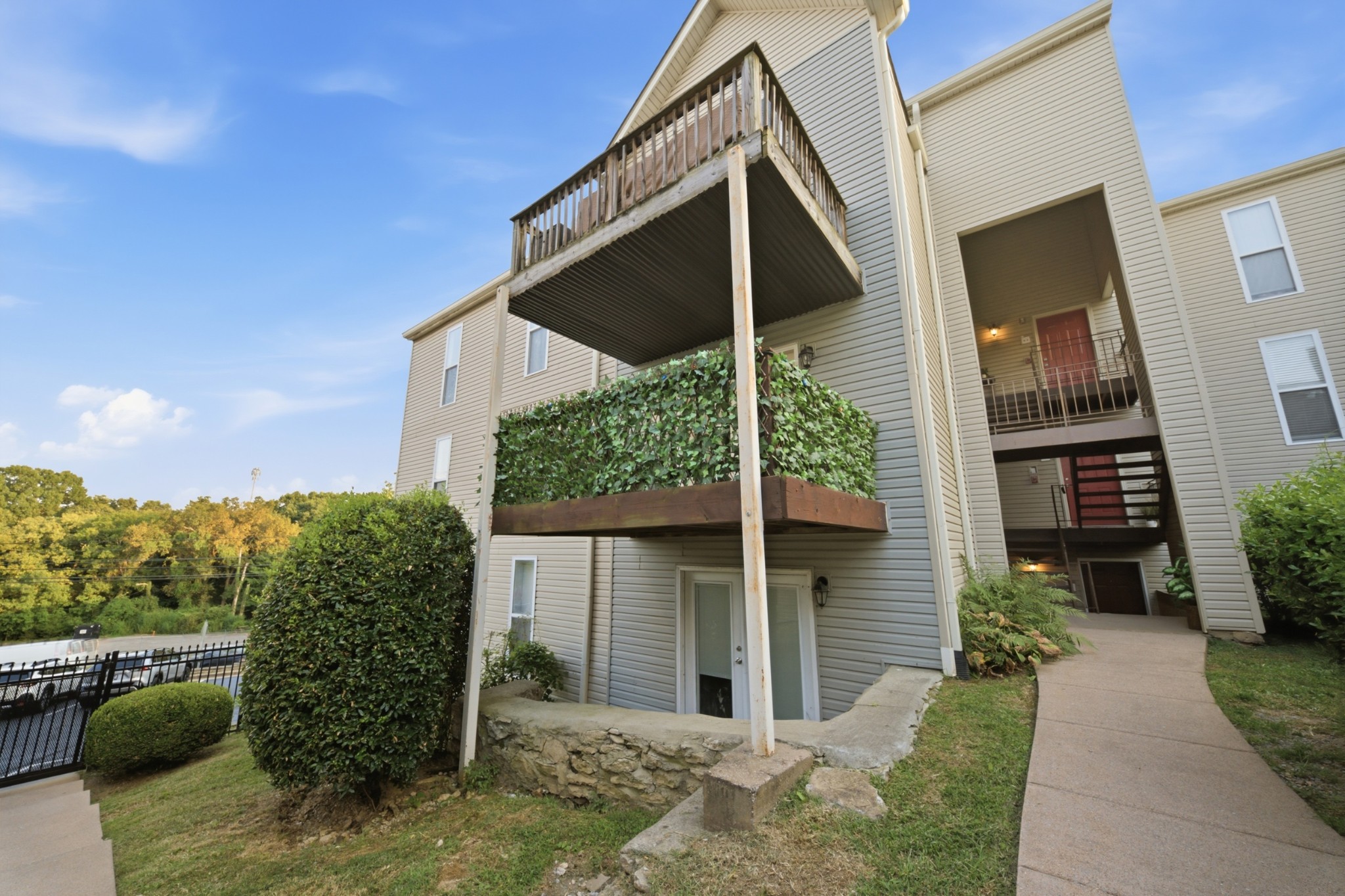 420 Elysian Fields Rd #A2, Nashville, TN 37211