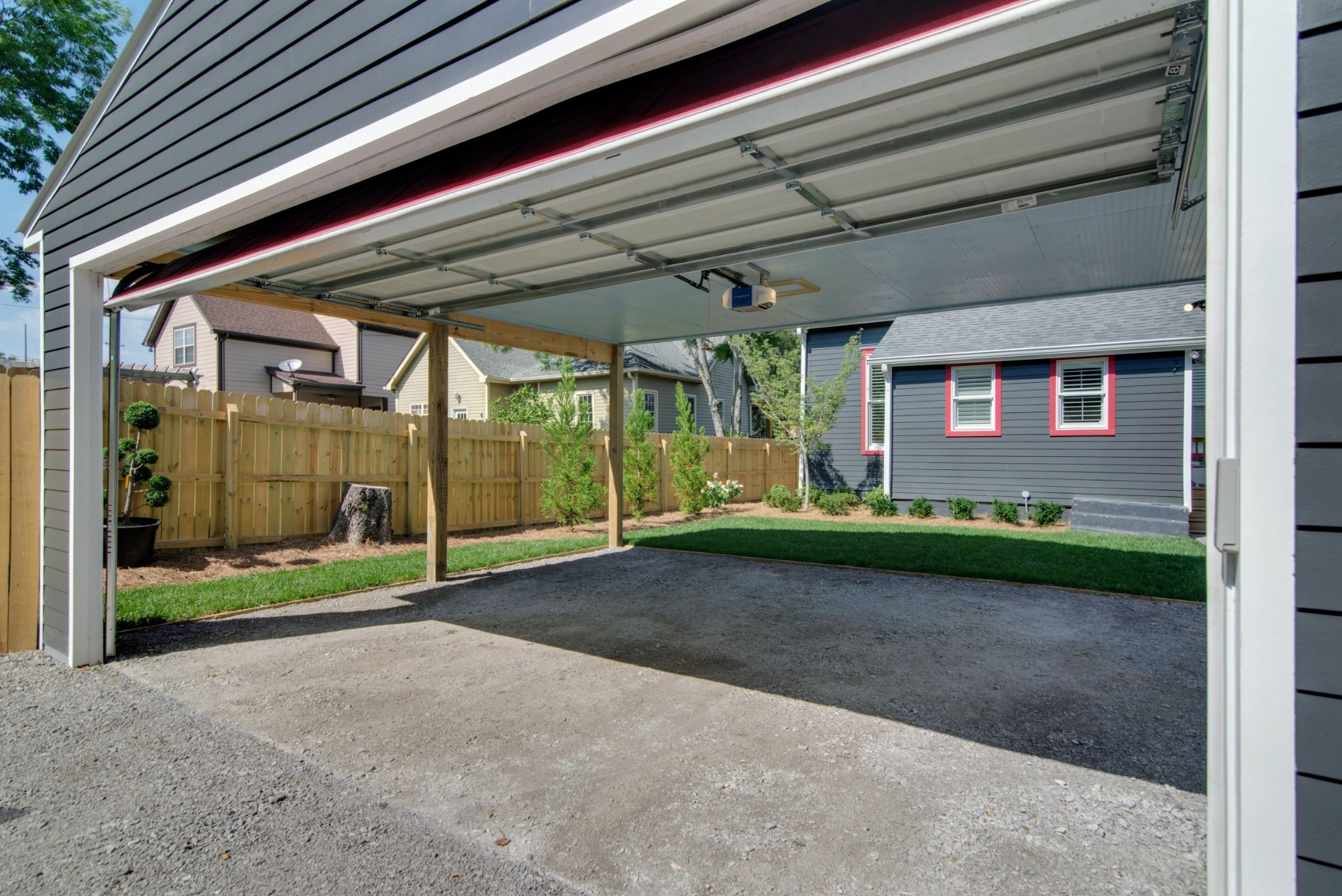 1021 2nd Ave S, Nashville, TN 37210