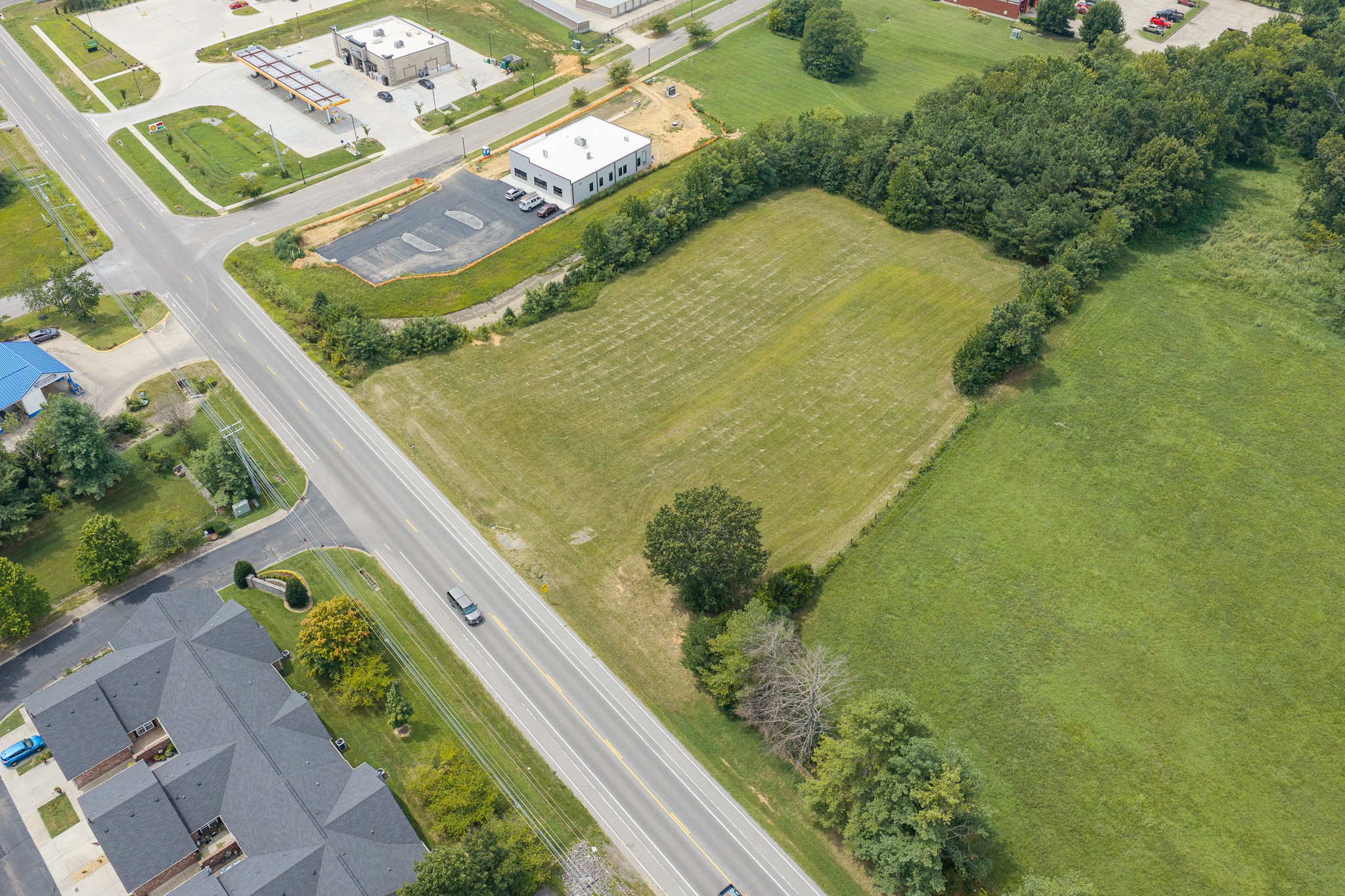 2365 Highway 31 W, White House, TN 37188