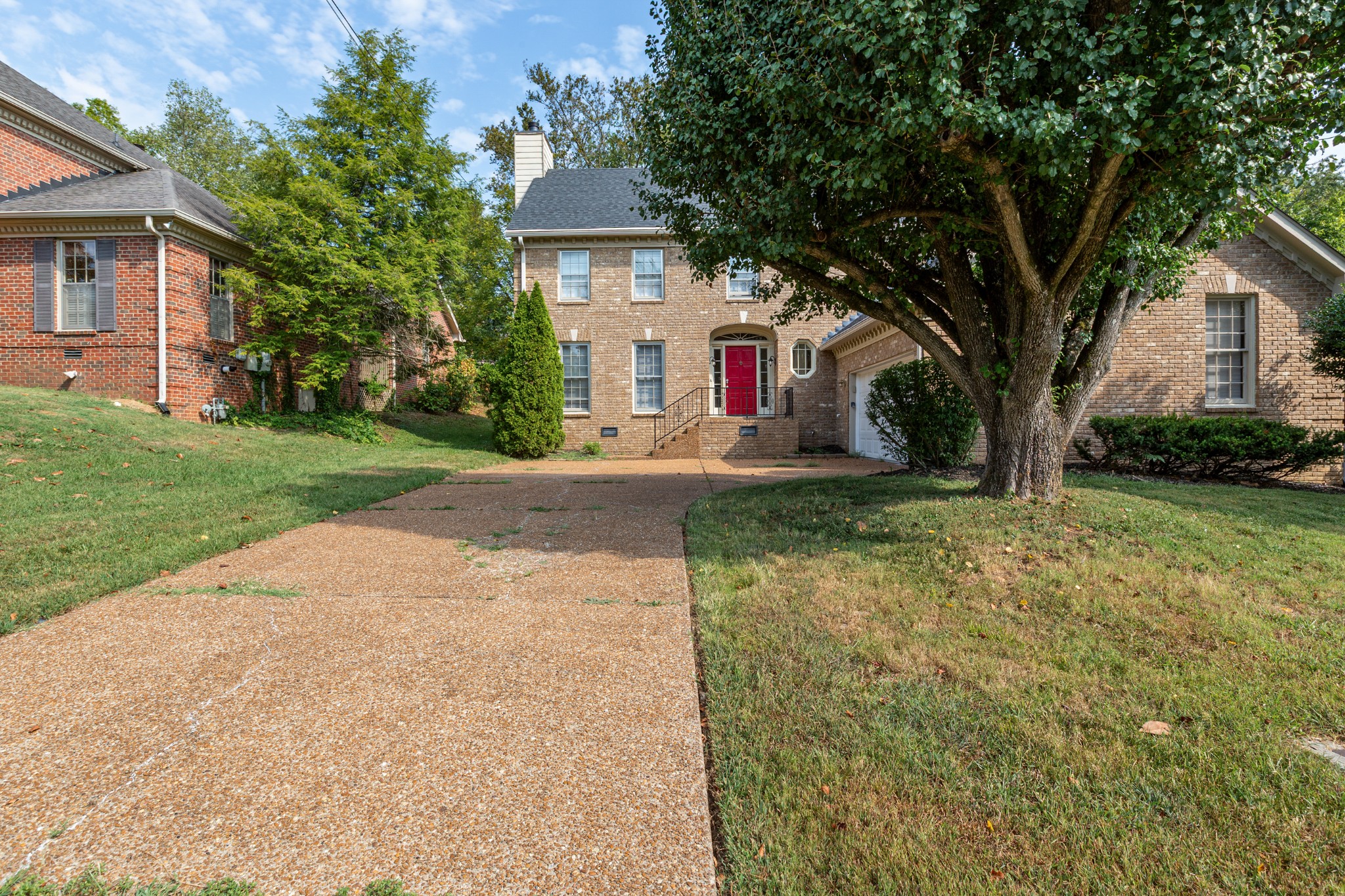 7408 River Park Dr, Nashville, TN 37221