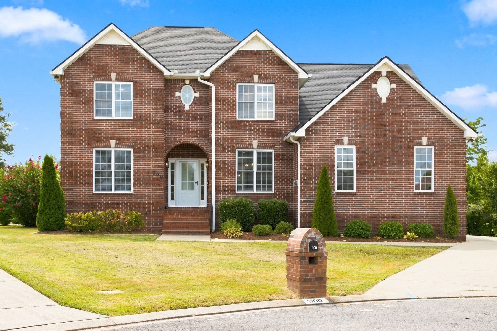 900 Shoreham St, Murfreesboro, TN 37130