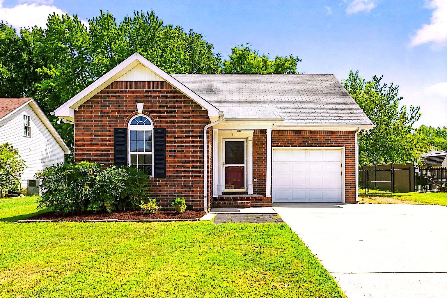 1794 Lucille Ln, Murfreesboro, TN 37129