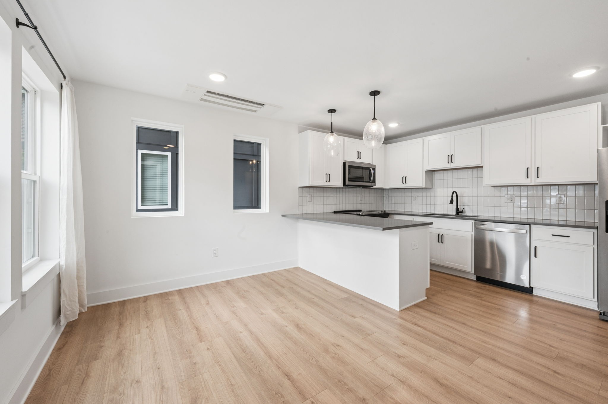 102 Duke St #24, Nashville, TN 37207