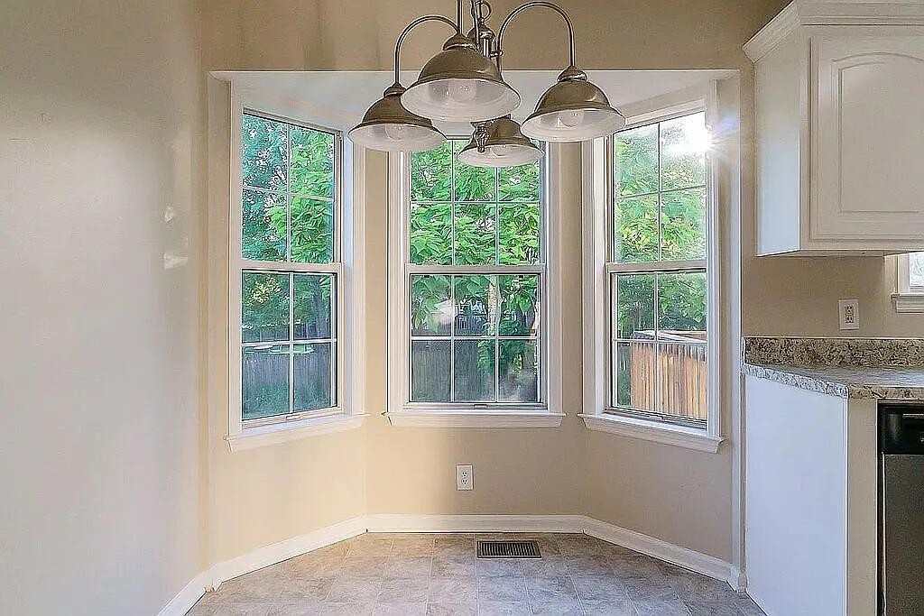 2589 Milton Ln, Thompsons Station, TN 37179