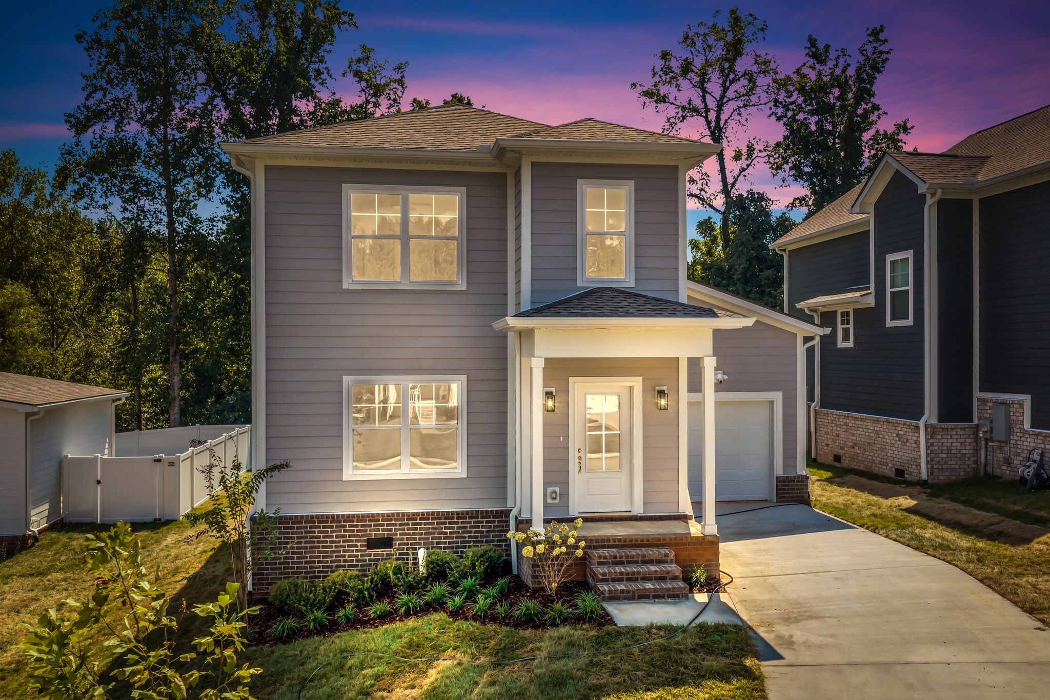 1026 Sycamore Rg E, Burns, TN 37029