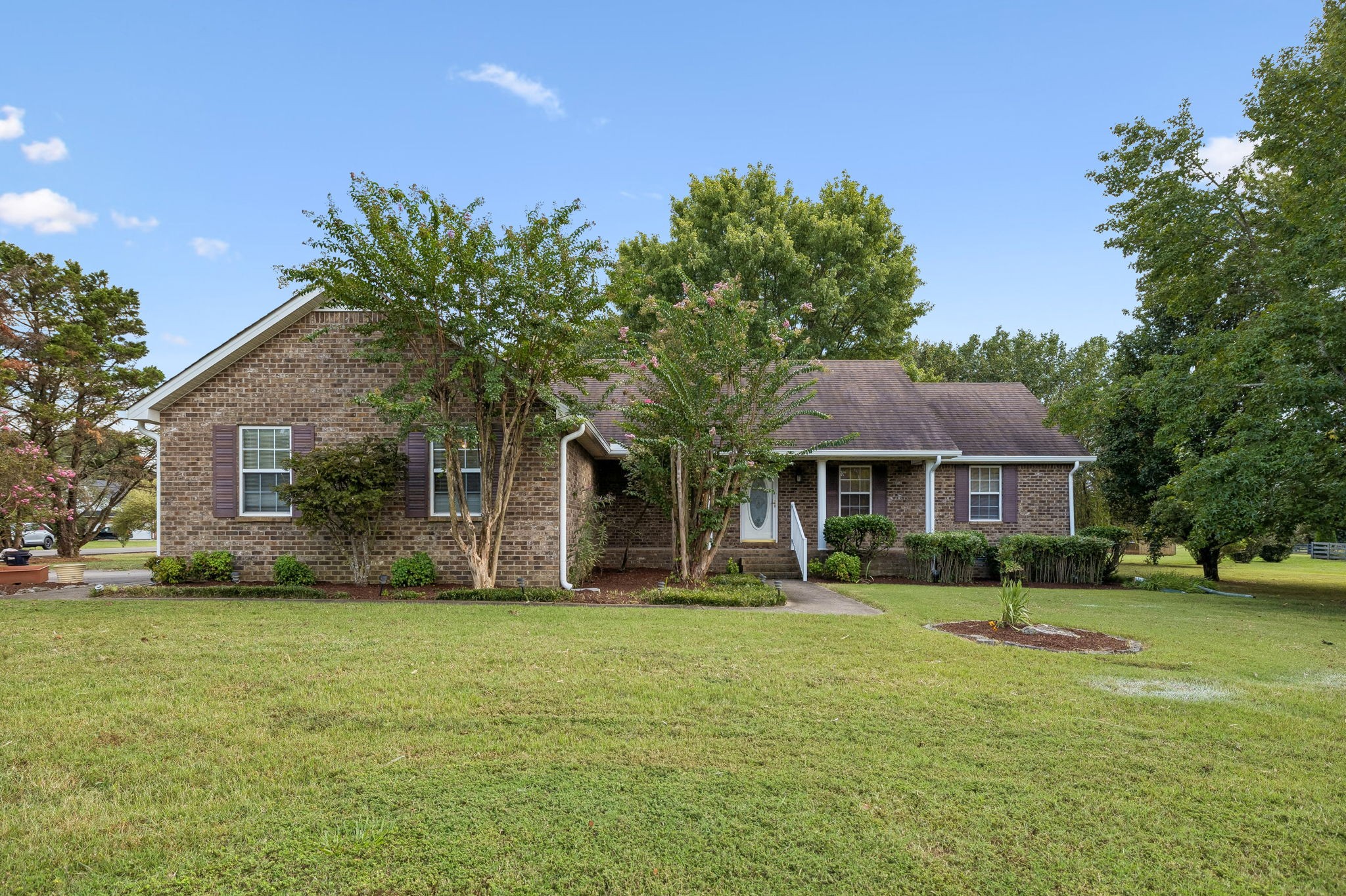 201 Tenby Dr, Murfreesboro, TN 37127